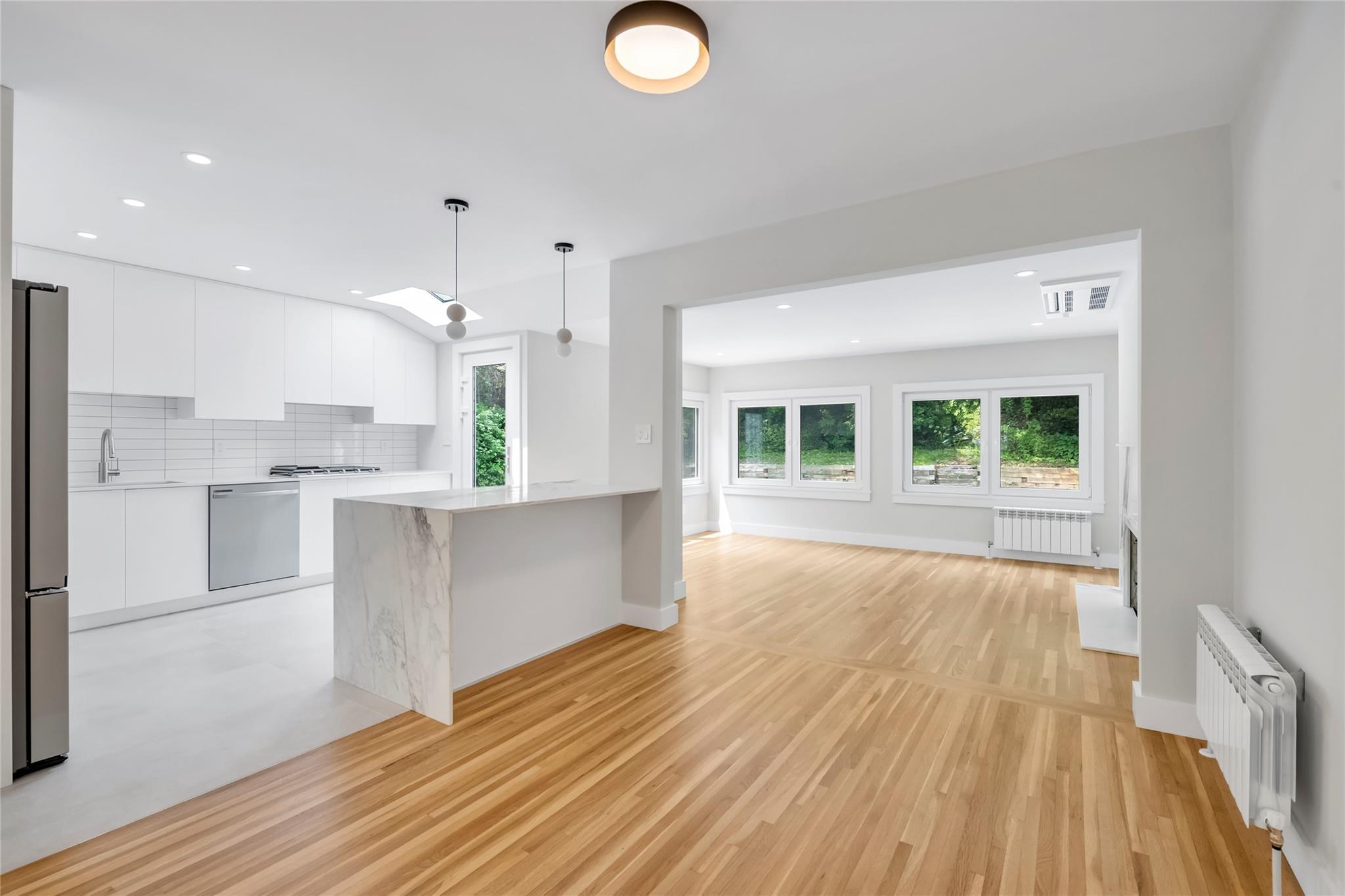 Single Family Meadowfield  Nassau County, NY 11542, MLS-869469-9