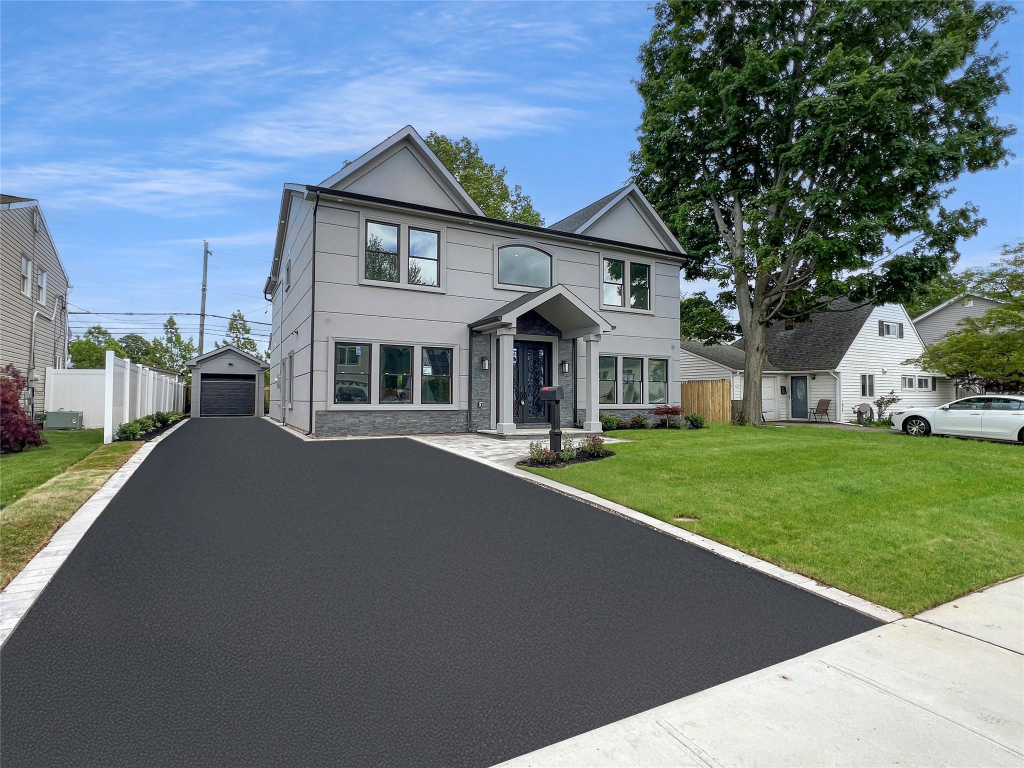 Single Family Blueberry  Nassau County, NY 11801, MLS-869472-2