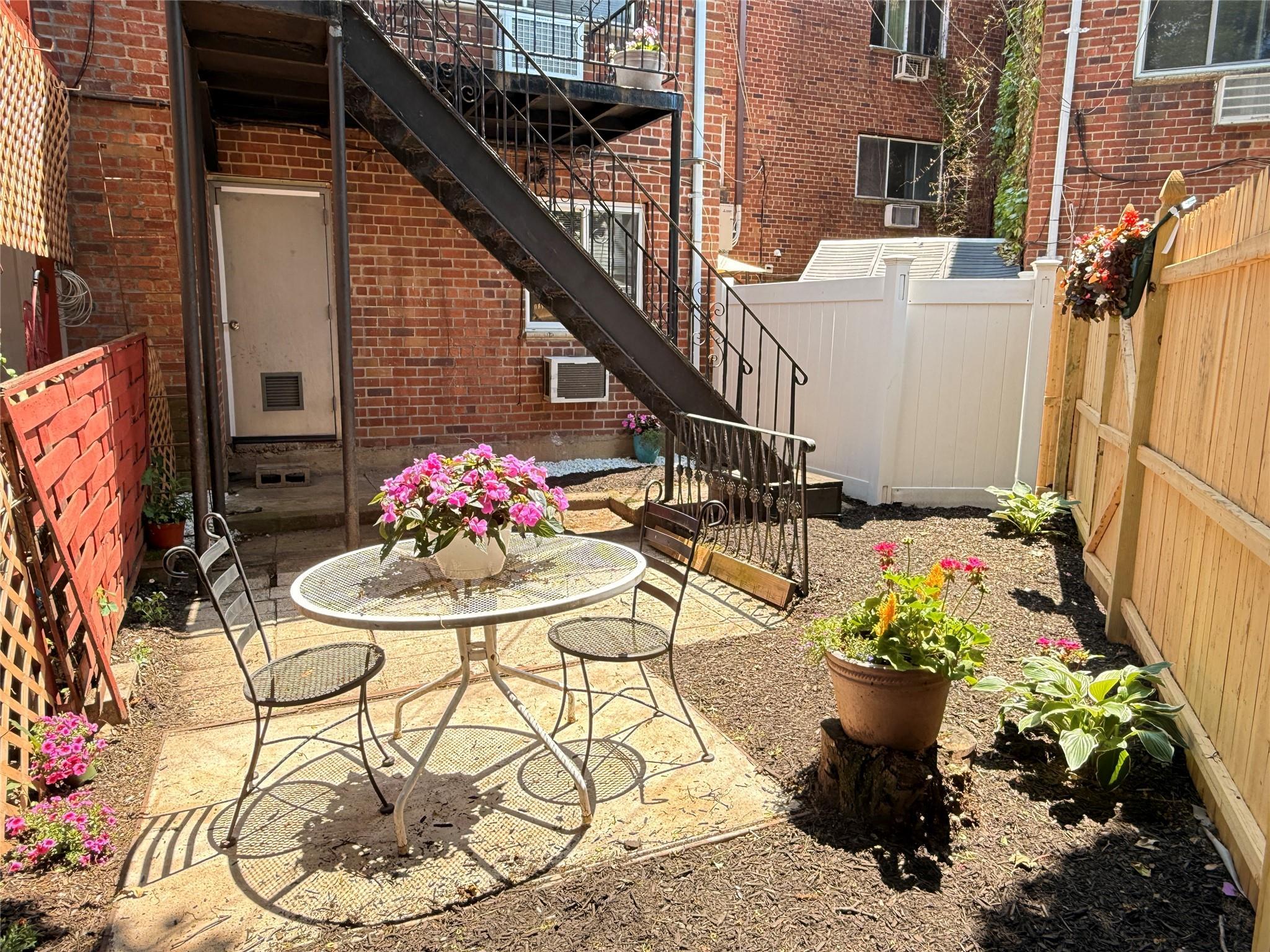 Single Family 243rd  Queens, NY 11426, MLS-869475-23