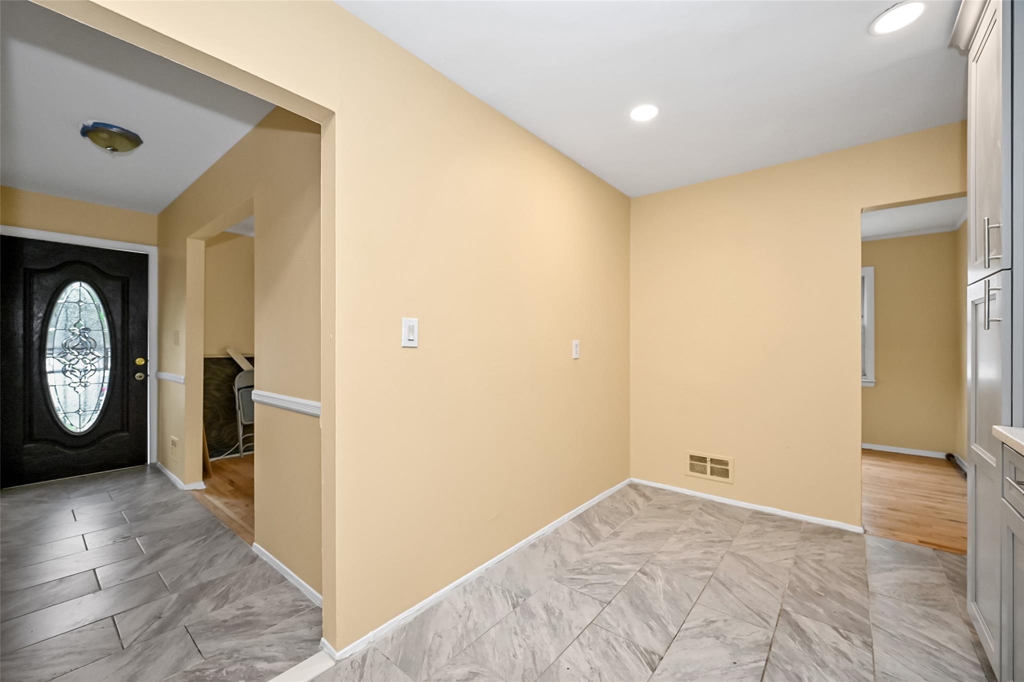 Single Family 222nd  Queens, NY 11429, MLS-869497-9