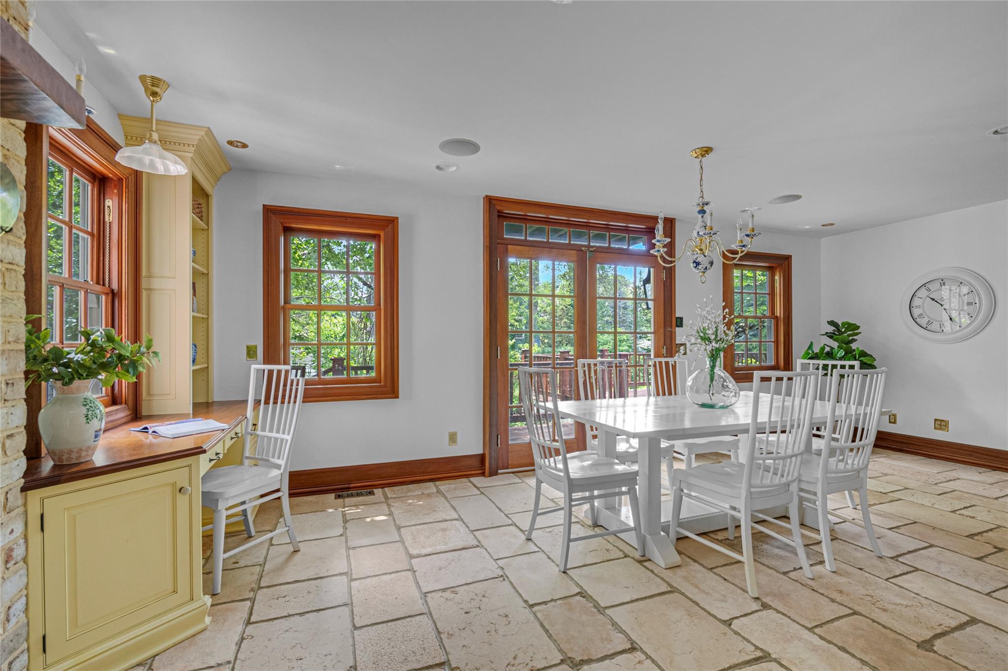 Single Family Reid  Nassau County, NY 11050, MLS-869506-10