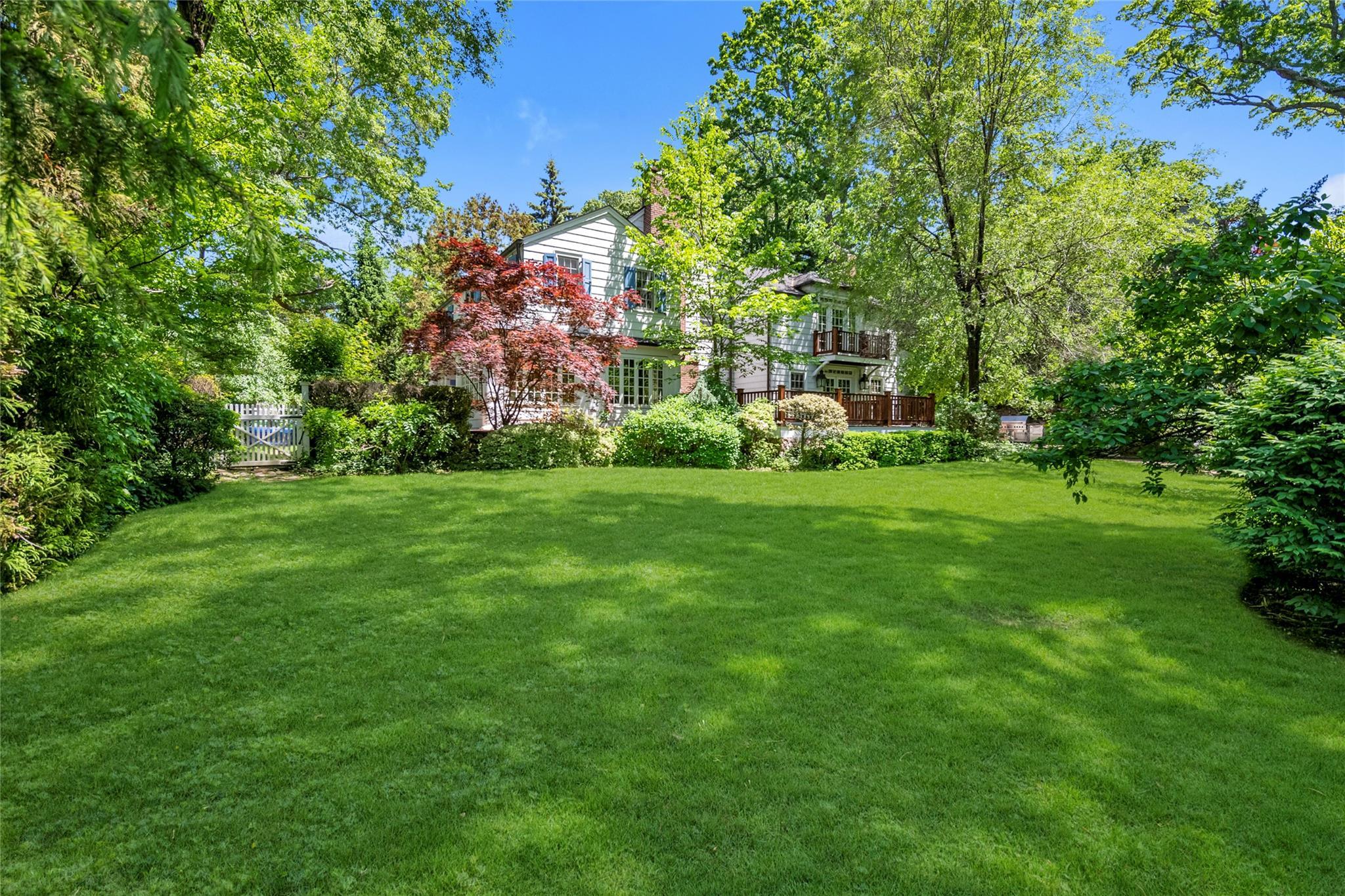Single Family Reid  Nassau County, NY 11050, MLS-869506-32