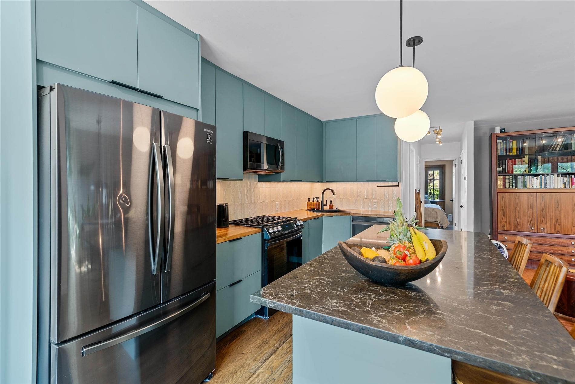 Single Family Onderdonk  Queens, NY 11385, MLS-869517-10