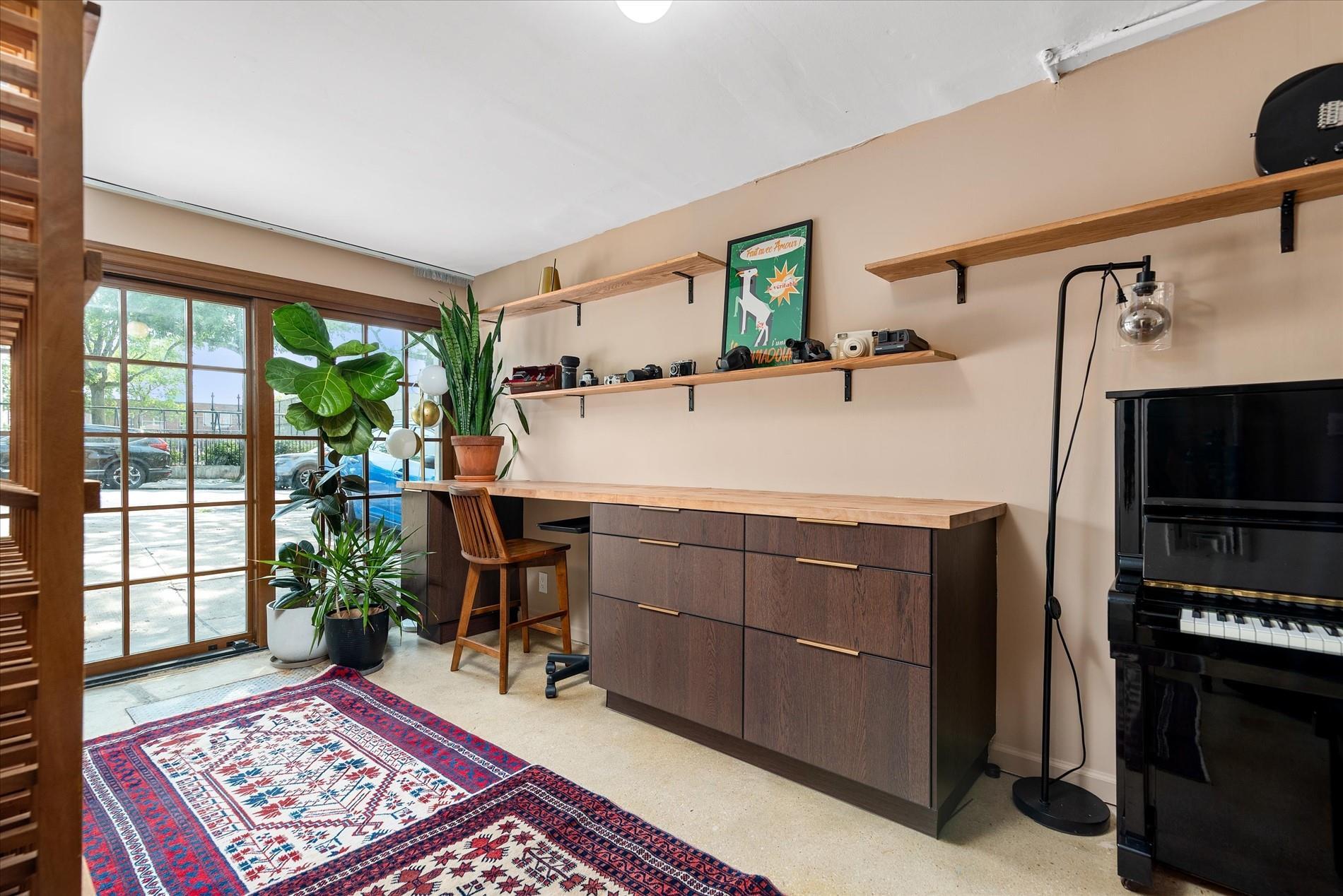 Single Family Onderdonk  Queens, NY 11385, MLS-869517-17