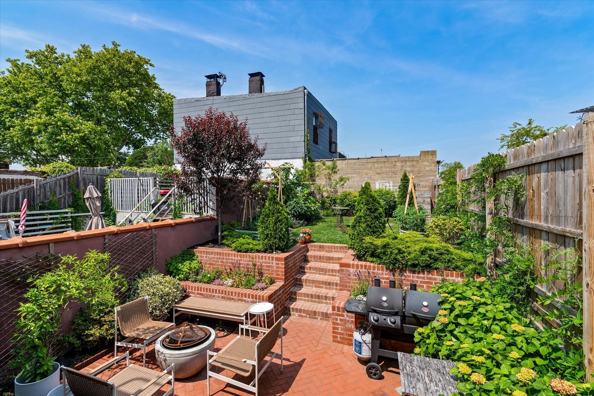 Single Family Onderdonk  Queens, NY 11385, MLS-869517-21