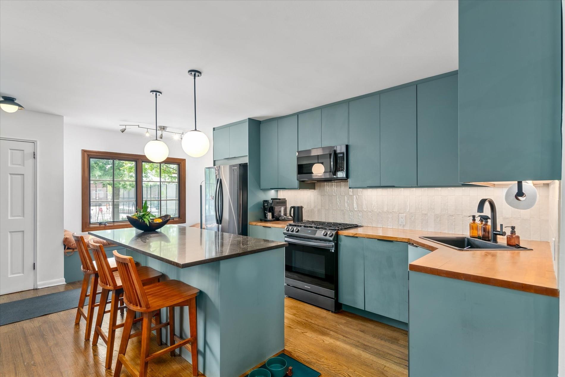 Single Family Onderdonk  Queens, NY 11385, MLS-869517-7