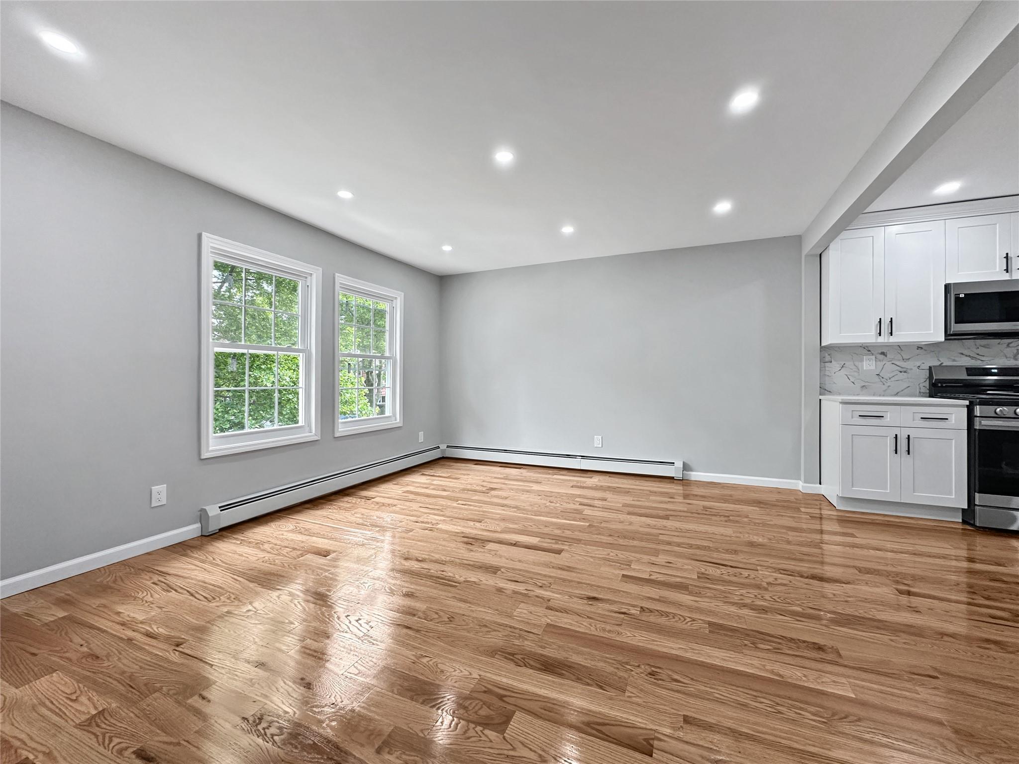 Single Family 109th Ave  Queens, NY 11435, MLS-869531-2