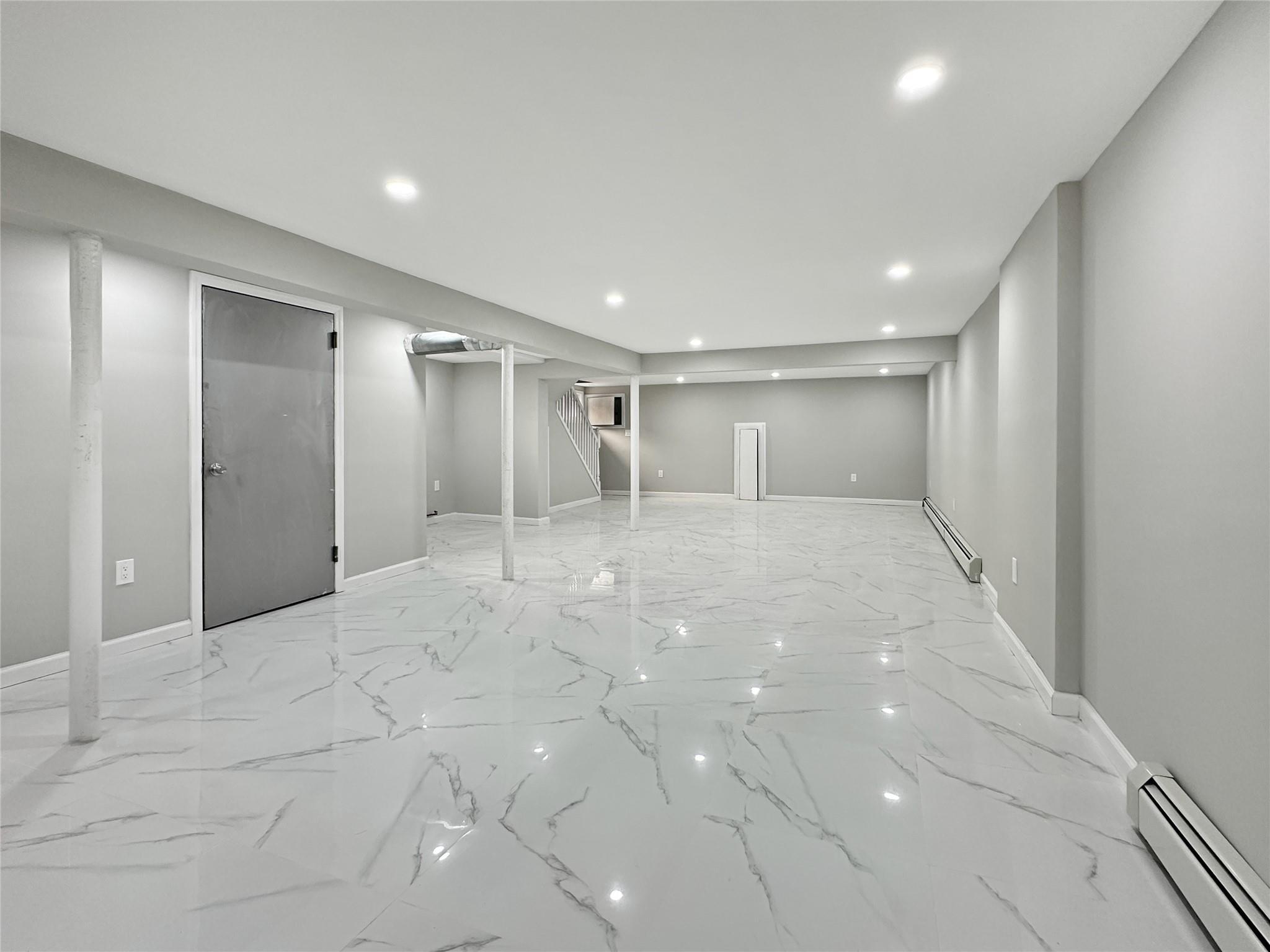 Single Family 109th Ave  Queens, NY 11435, MLS-869531-7