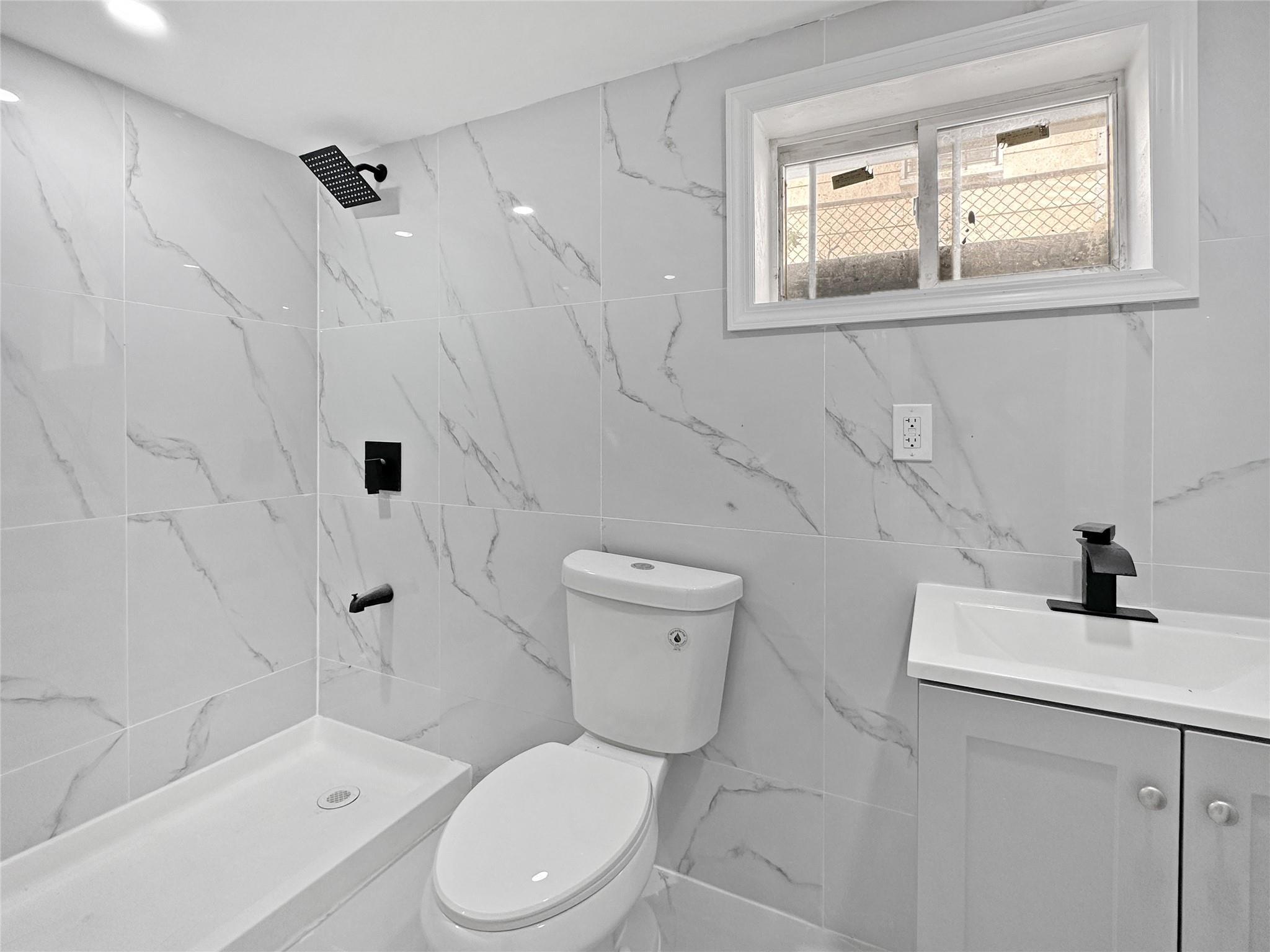 Single Family 109th Ave  Queens, NY 11435, MLS-869531-8