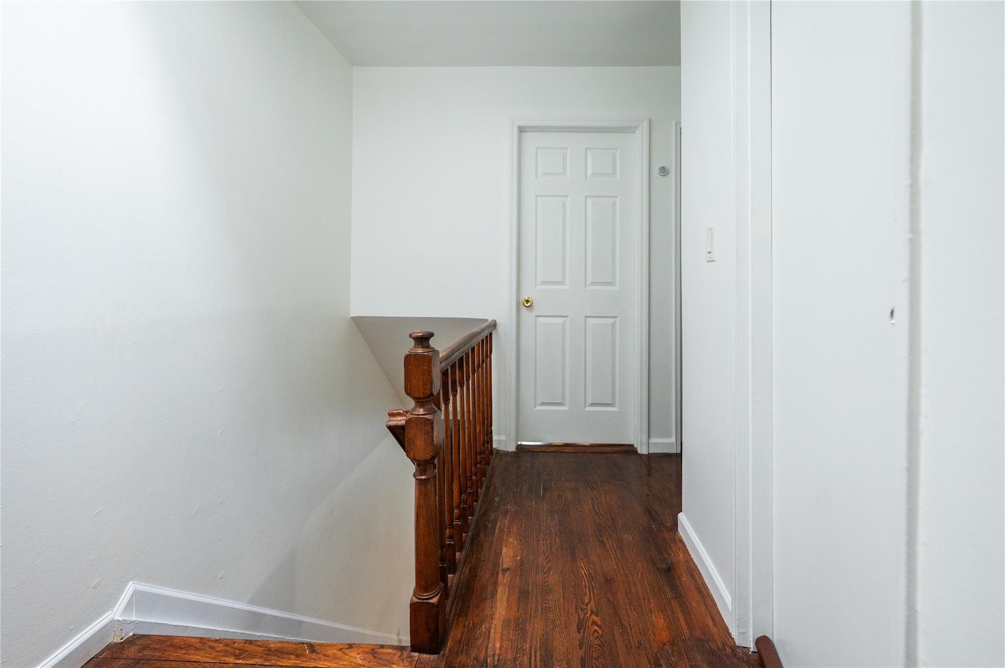 Single Family Adee  Bronx, NY 10469, MLS-869539-16