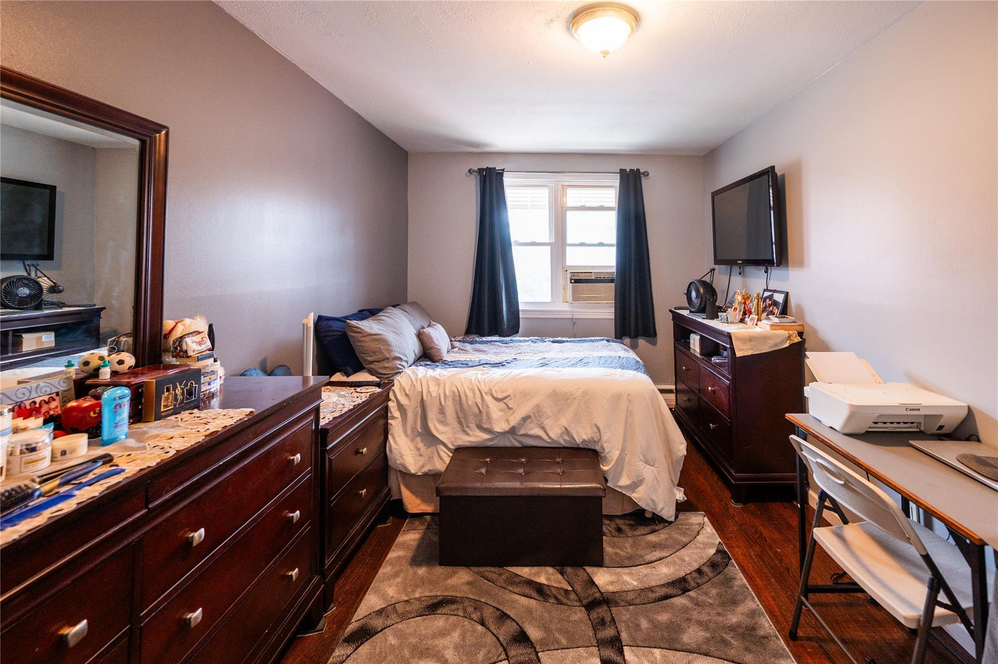Single Family Adee  Bronx, NY 10469, MLS-869539-18