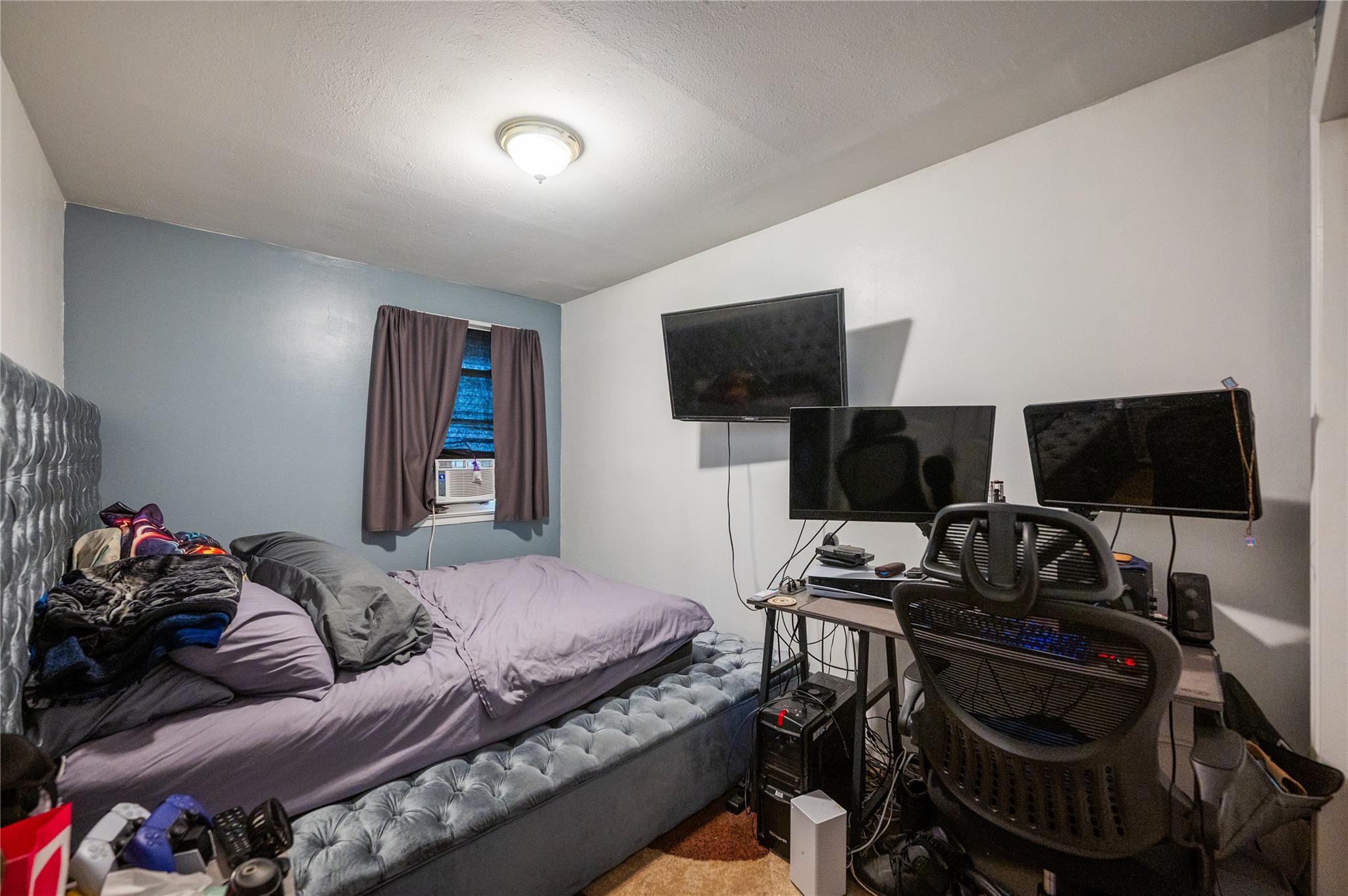 Single Family Adee  Bronx, NY 10469, MLS-869539-20