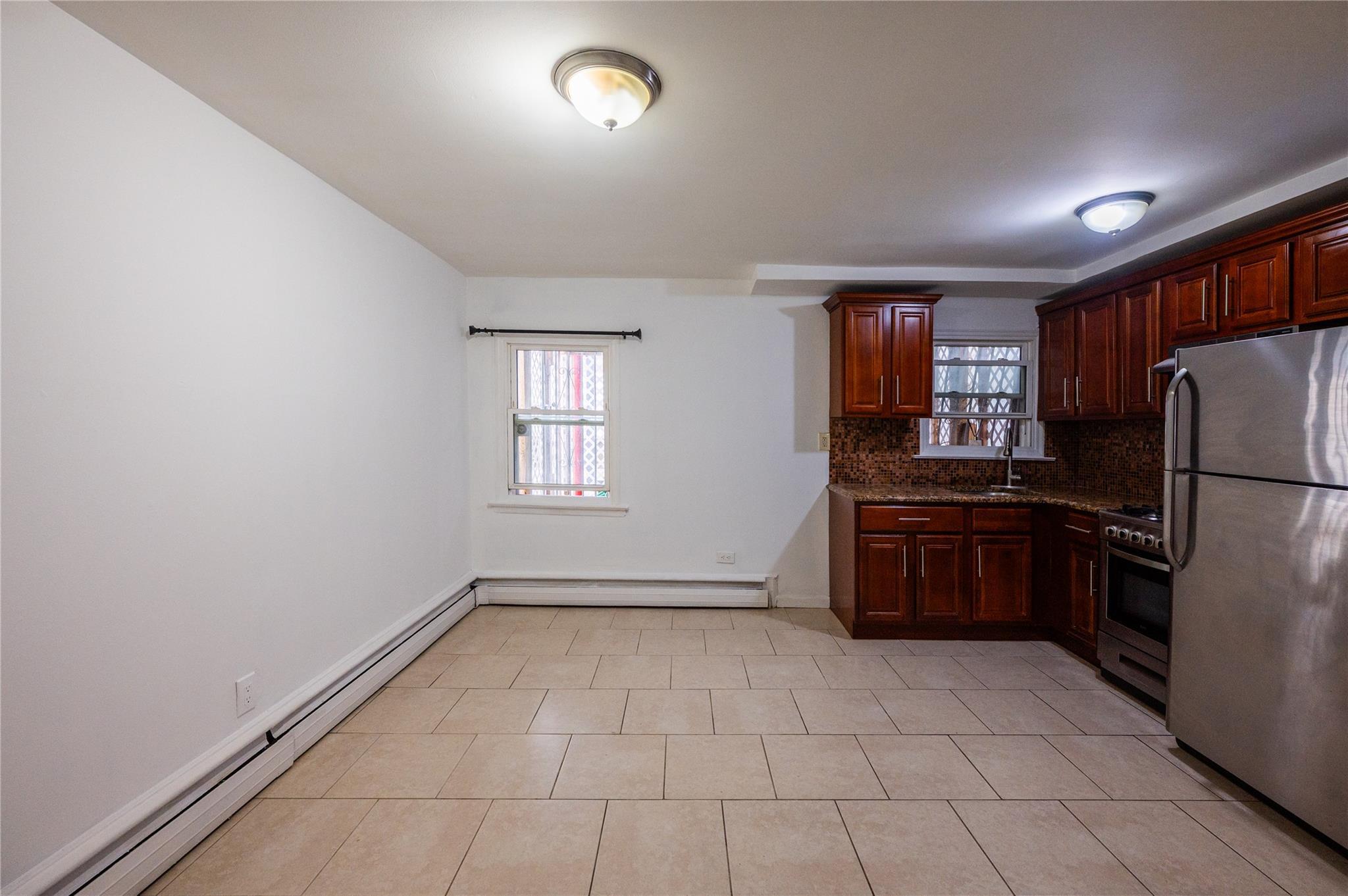 Single Family Adee  Bronx, NY 10469, MLS-869539-22