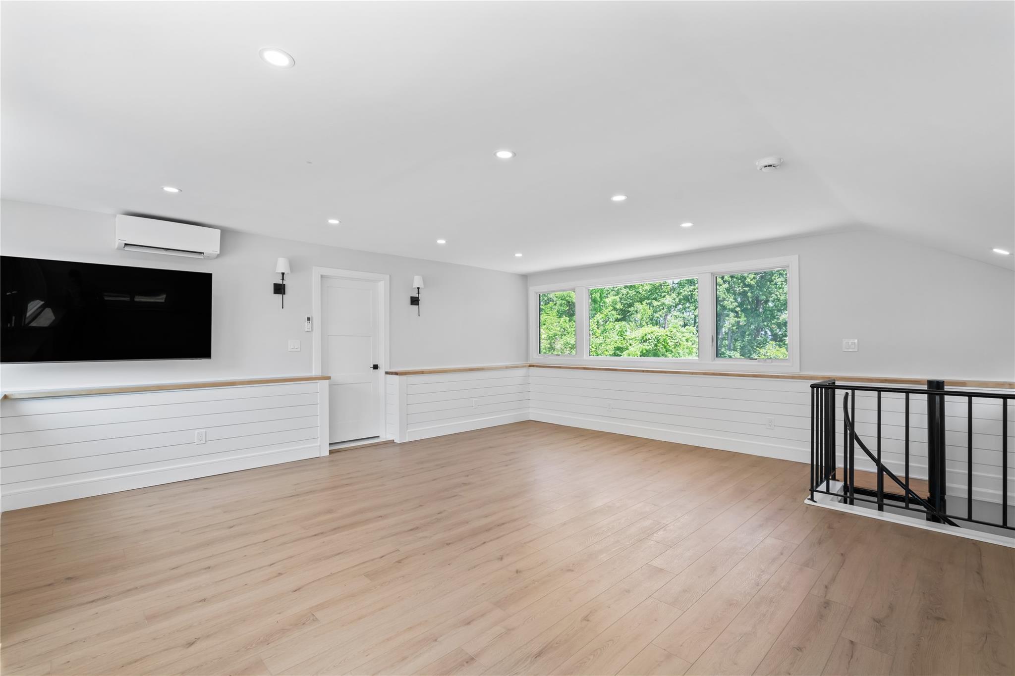 Single Family Centre Island  Nassau County, NY 11771, MLS-869544-44