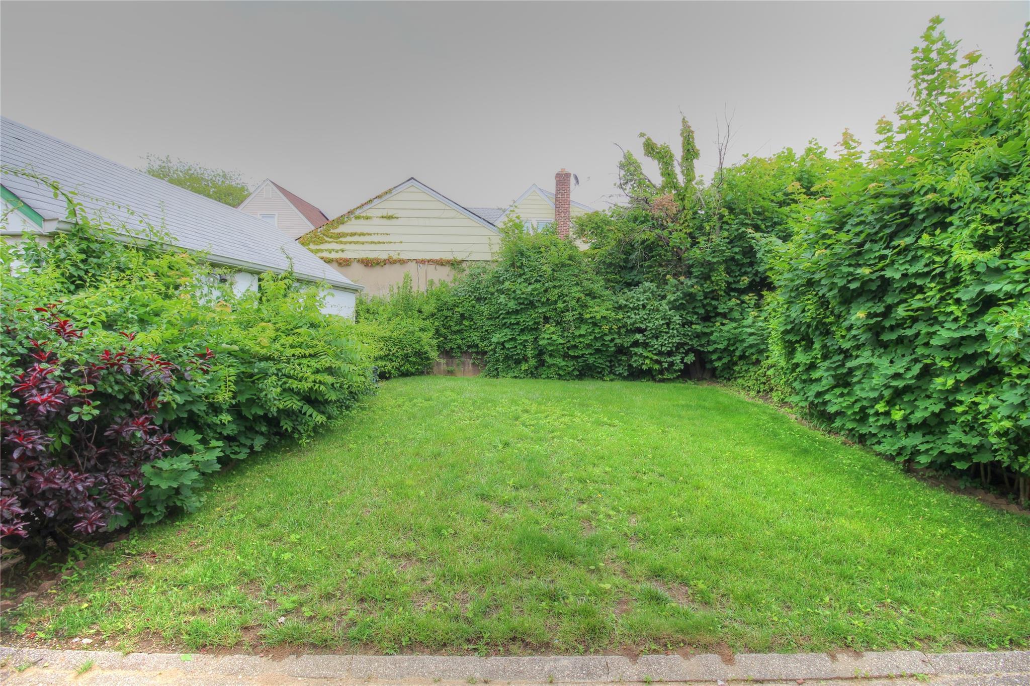 Single Family 237th  Nassau County, NY 11003, MLS-869556-18