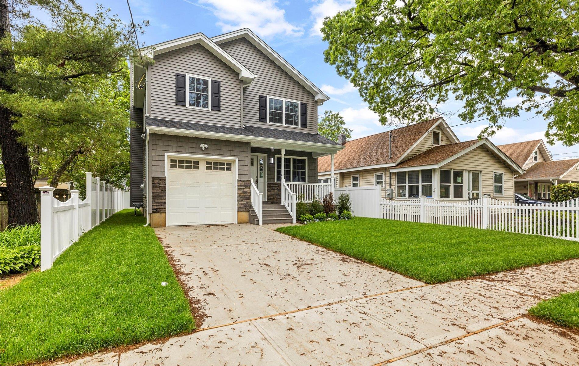 Single Family Voshage  Nassau County, NY 11510, MLS-869593-3