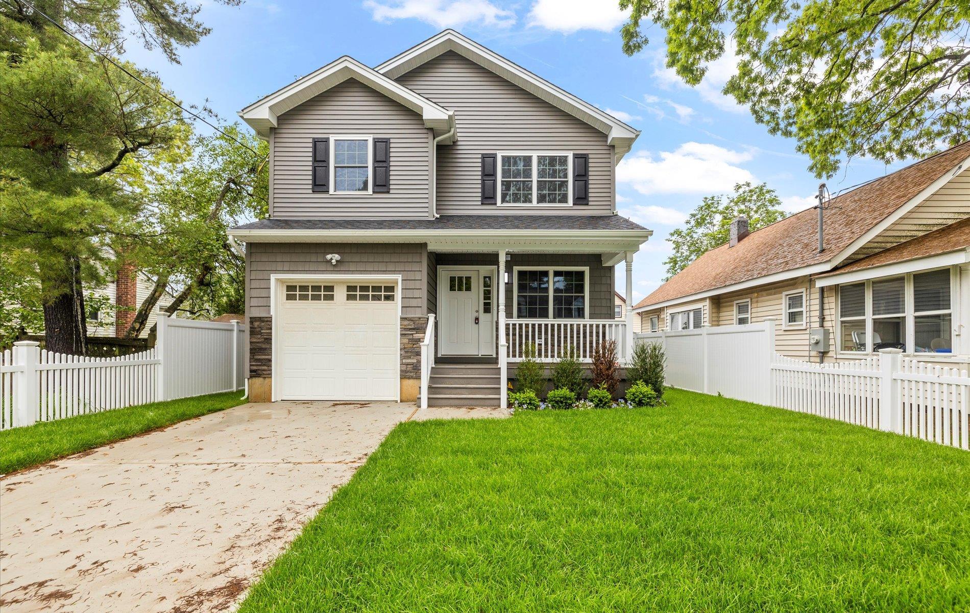 Single Family Voshage  Nassau County, NY 11510, MLS-869593-4