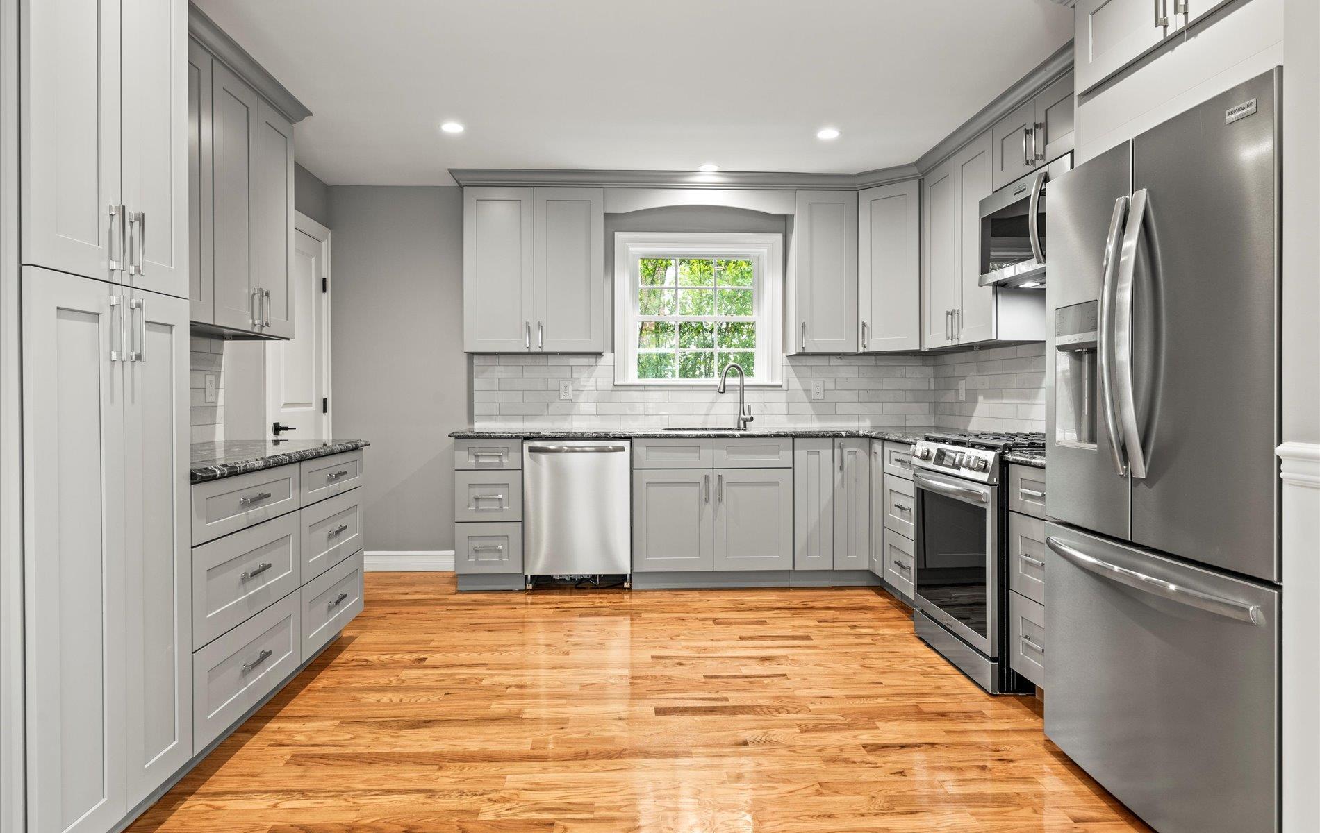 Single Family Voshage  Nassau County, NY 11510, MLS-869593-9