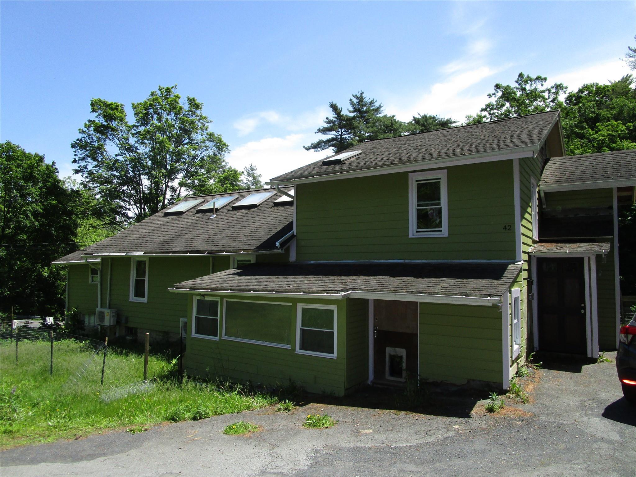 Single Family Beyersdorfer  Ulster County, NY 12401, MLS-869600-2