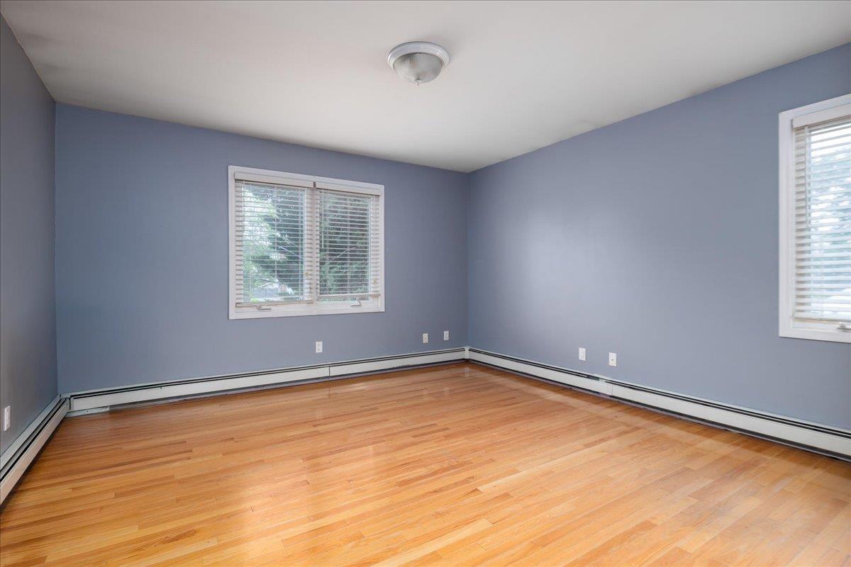 Single Family Powell  Nassau County, NY 11566, MLS-869610-17
