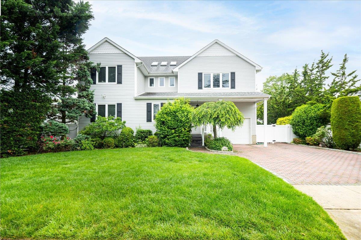 Single Family Powell  Nassau County, NY 11566, MLS-869610-2