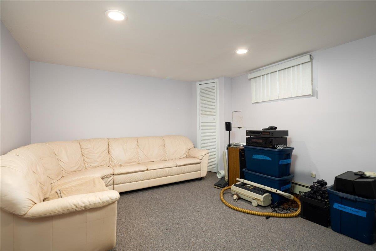 Single Family Powell  Nassau County, NY 11566, MLS-869610-29