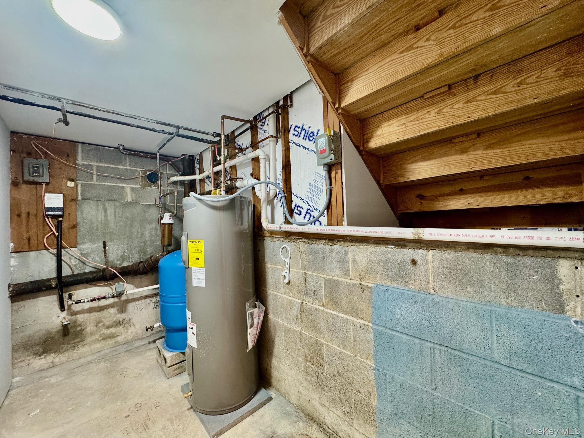 Single Family Sprout Brook  Putnam County, NY 10579, MLS-869615-32