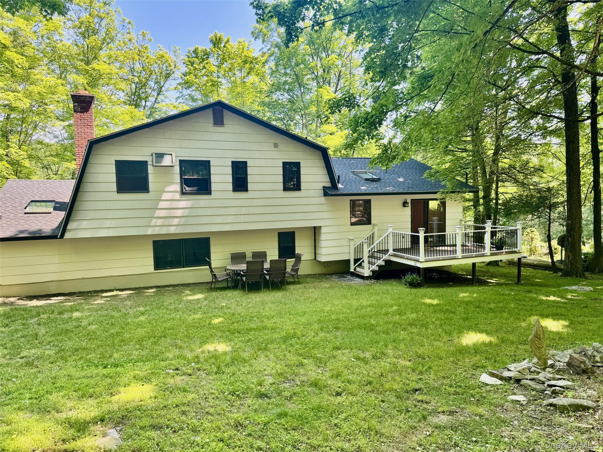 Single Family Sprout Brook  Putnam County, NY 10579, MLS-869615-4