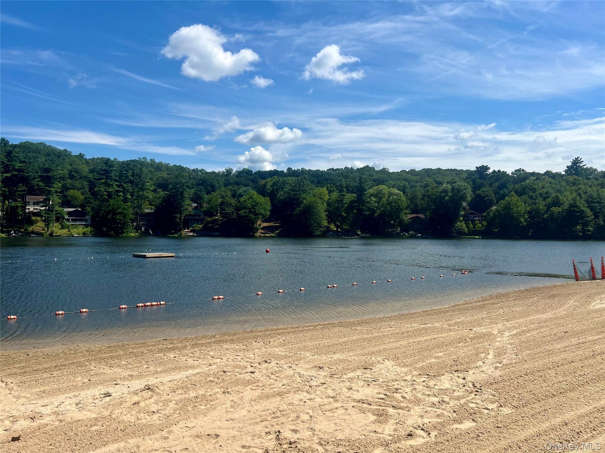 Single Family Sprout Brook  Putnam County, NY 10579, MLS-869615-40