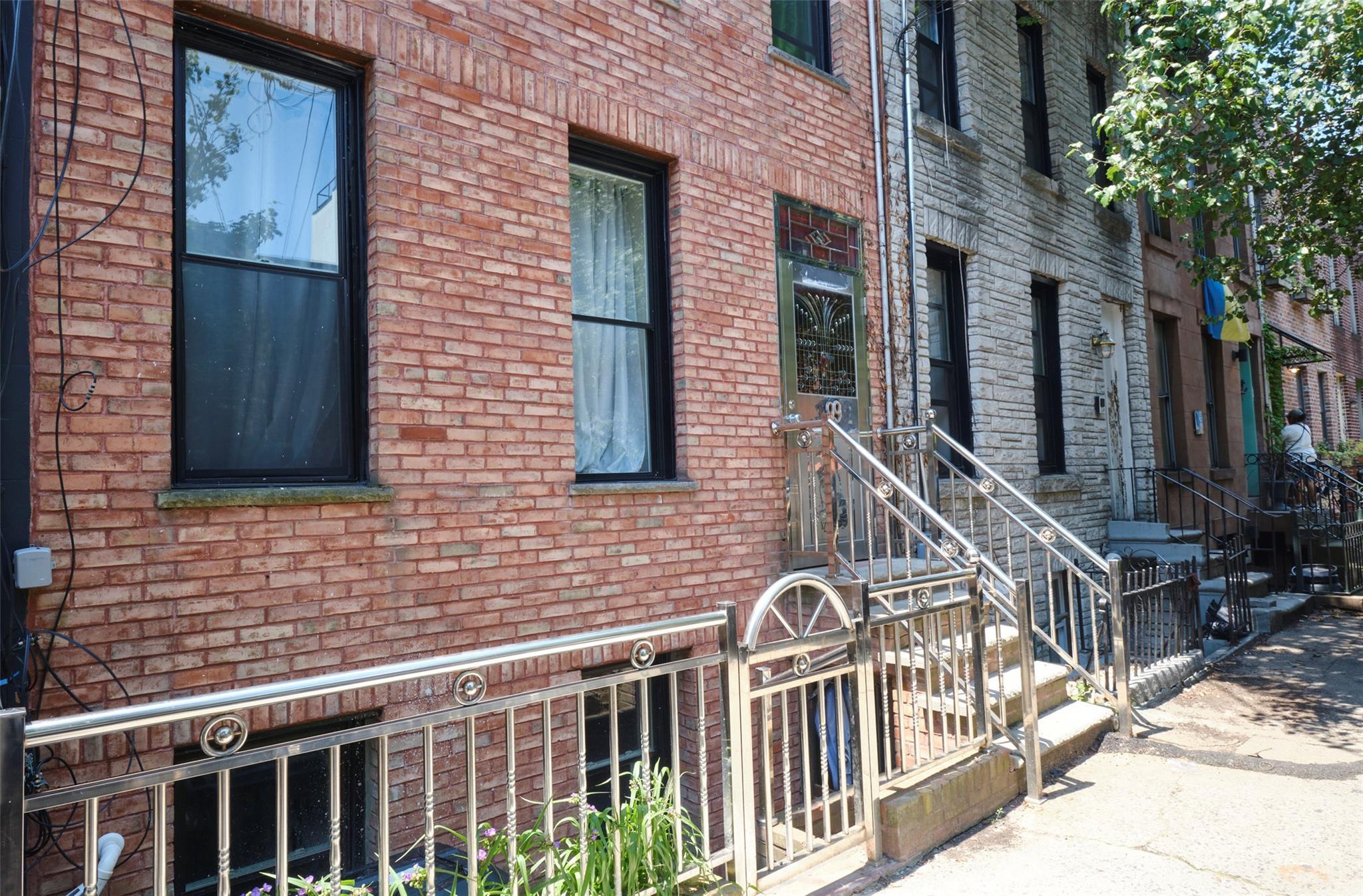 Single Family Pioneer  Brooklyn, NY 11231, MLS-869631-21