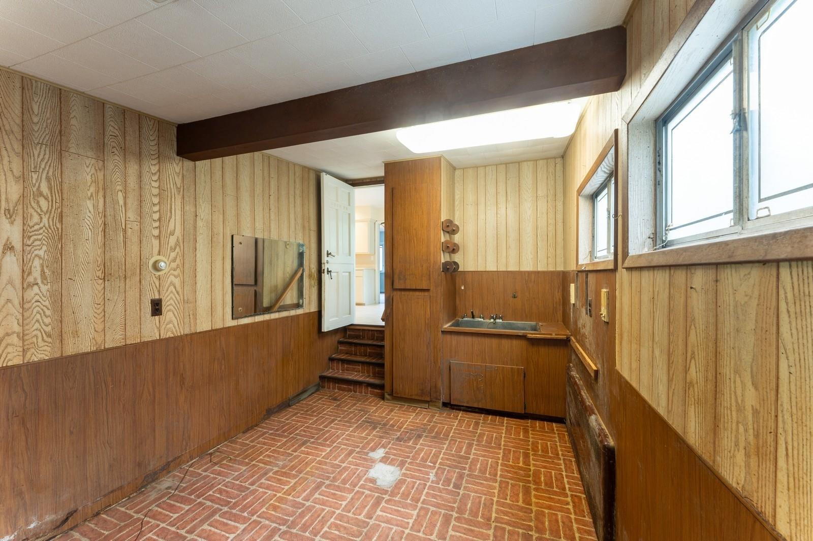 Single Family Longview  Nassau County, NY 11581, MLS-869635-11