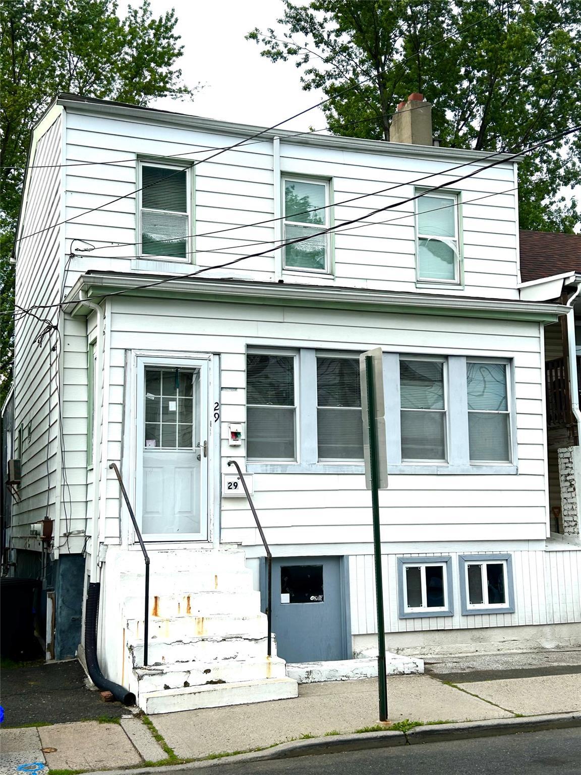 Single Family Clinton Rockland County, NY 10927, MLS-869642-2