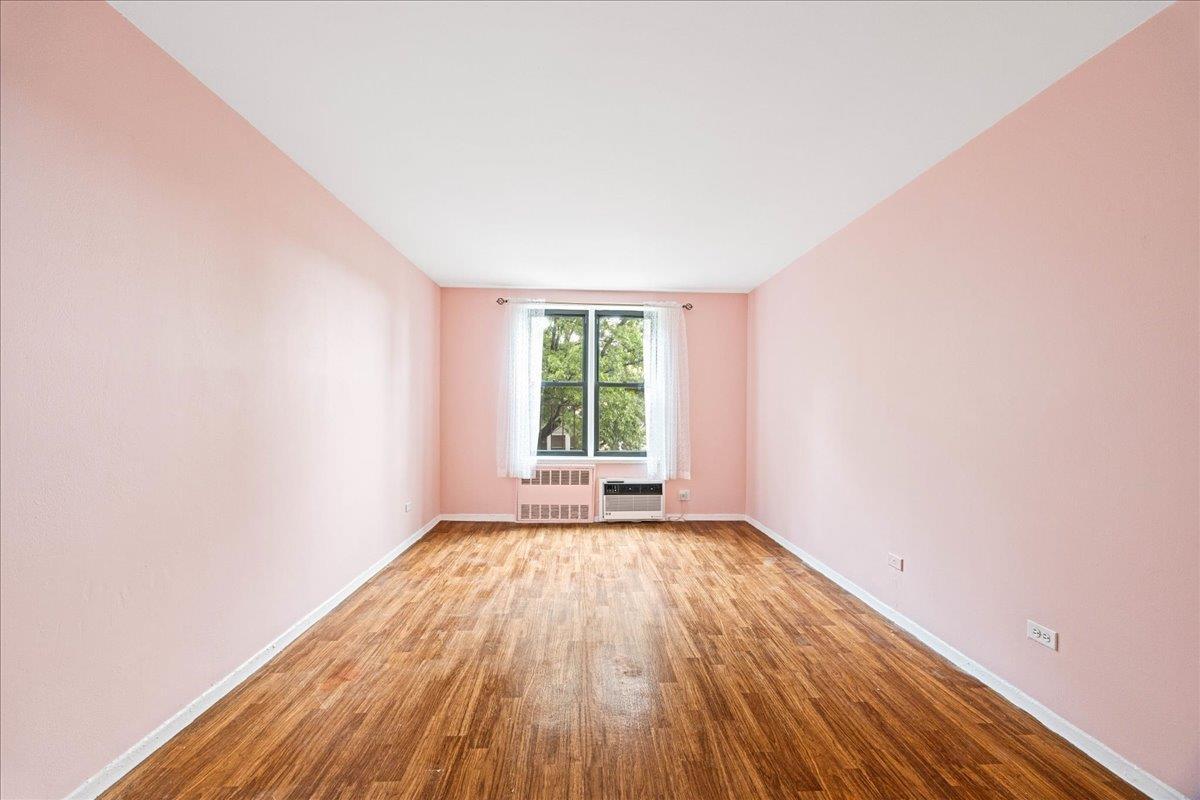 Coop St Paul  Bronx, NY 10461, MLS-869665-16