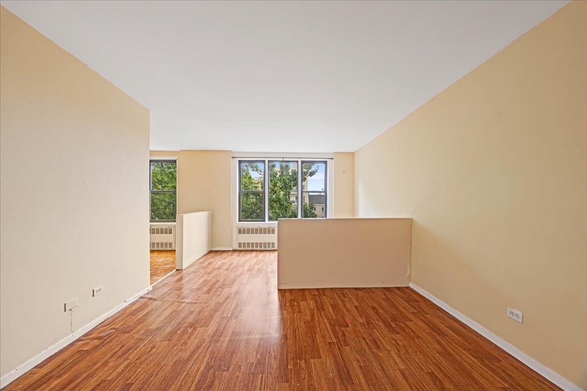 Coop St Paul  Bronx, NY 10461, MLS-869665-8