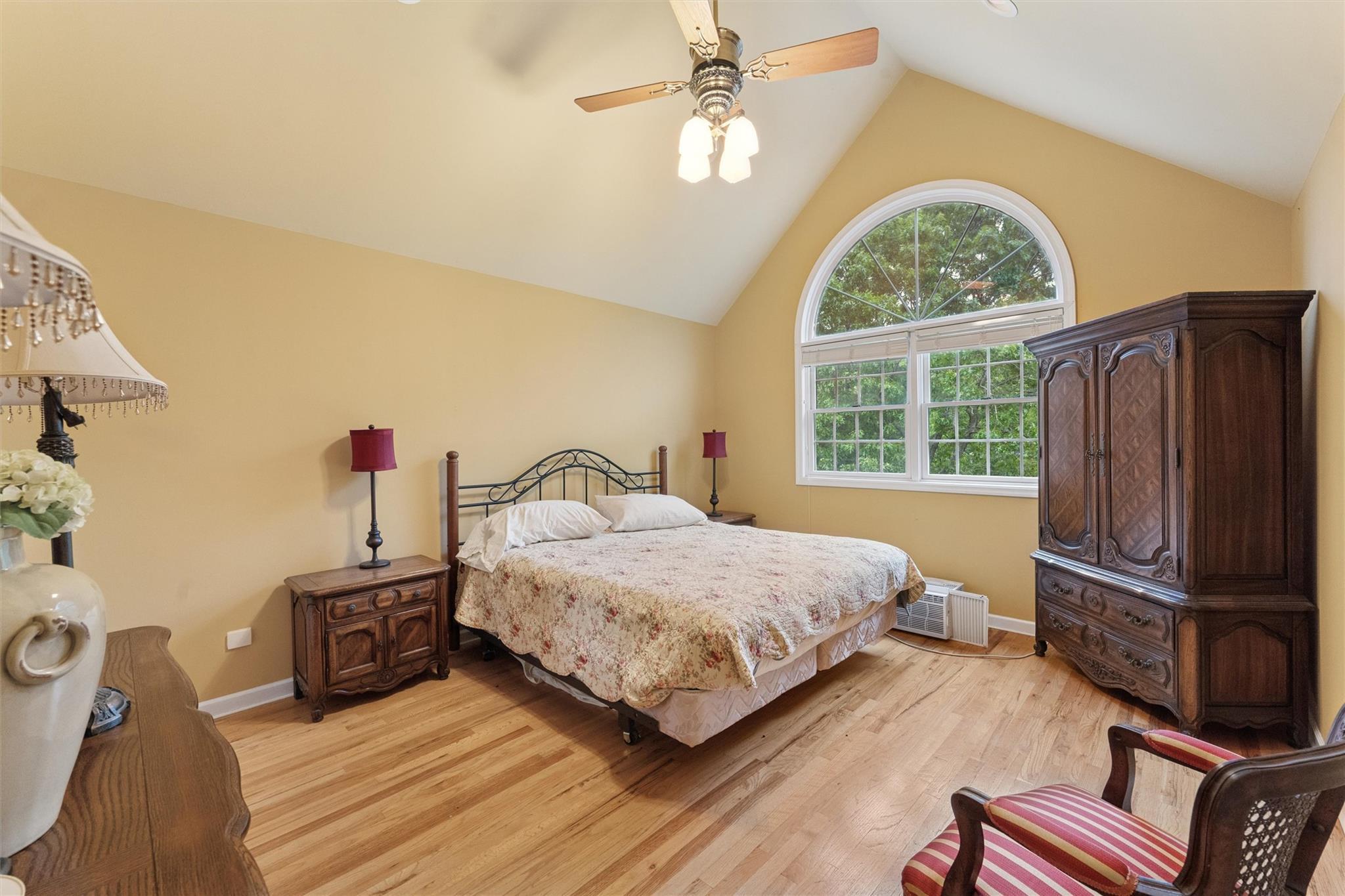 Single Family Royal  Suffolk County, NY 11901, MLS-869667-22