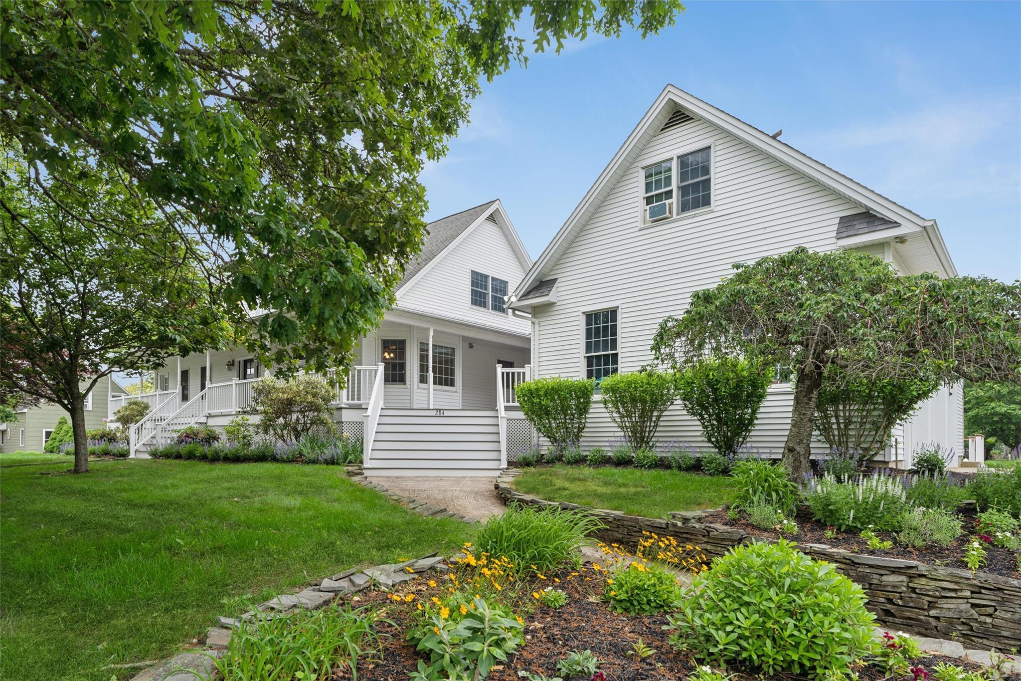 Single Family Royal  Suffolk County, NY 11901, MLS-869667-3