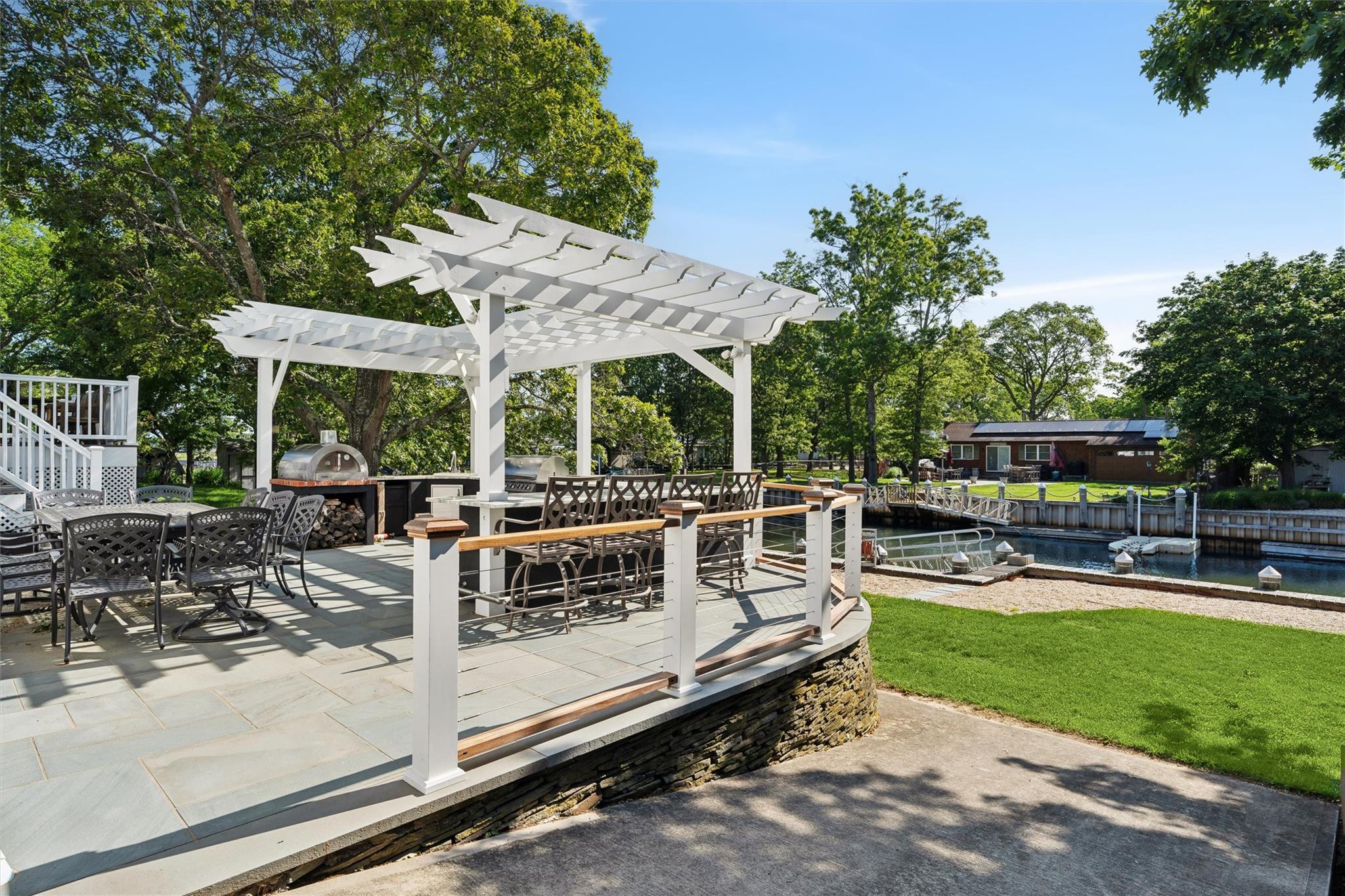 Single Family Royal  Suffolk County, NY 11901, MLS-869667-6