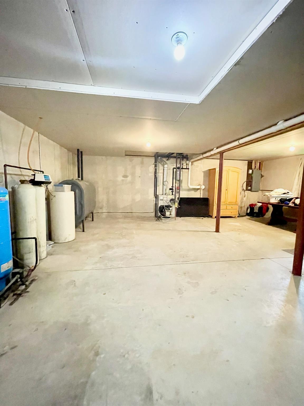 Single Family Minisink  Orange County, NY 12771, MLS-869685-25