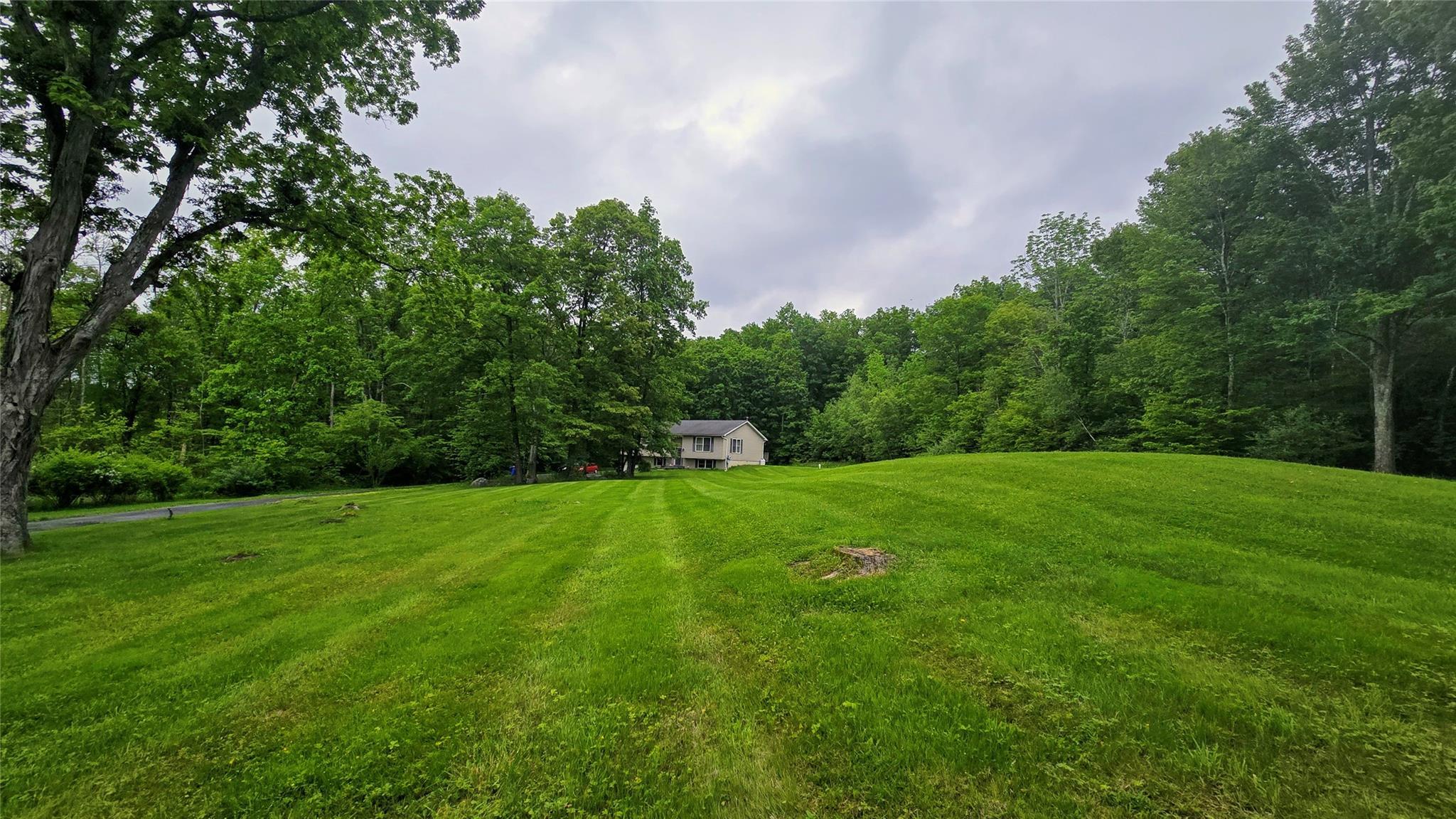 Single Family Minisink  Orange County, NY 12771, MLS-869685-8