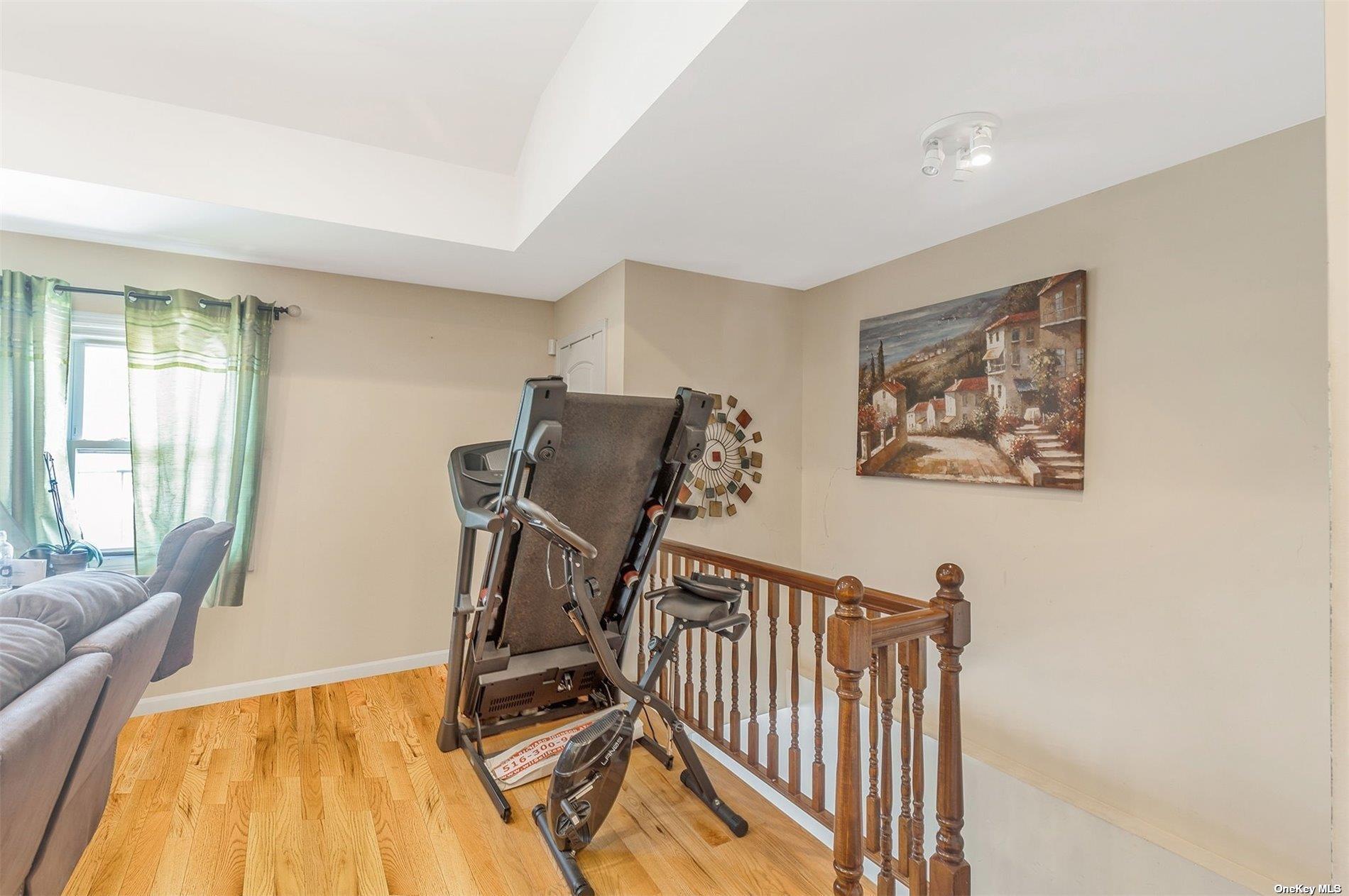 Single Family Edgewood  Queens, NY 11413, MLS-869687-15