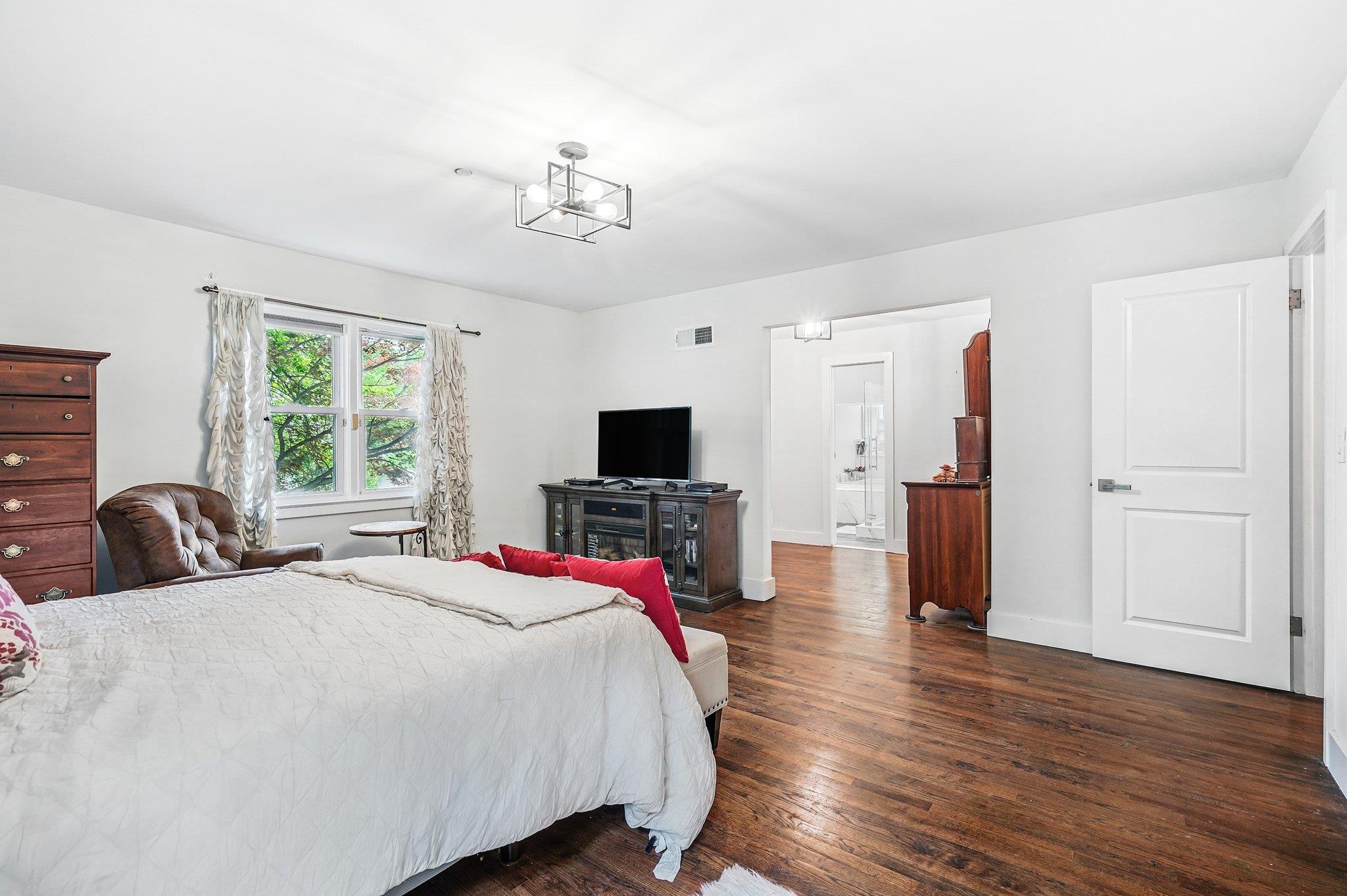 Single Family Rugby  Westchester County, NY 10804, MLS-869694-15