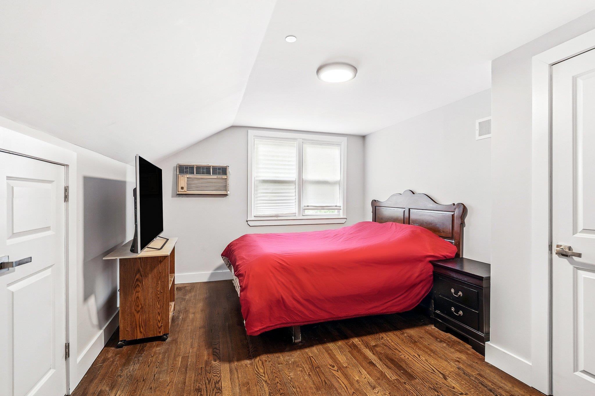 Single Family Rugby  Westchester County, NY 10804, MLS-869694-21