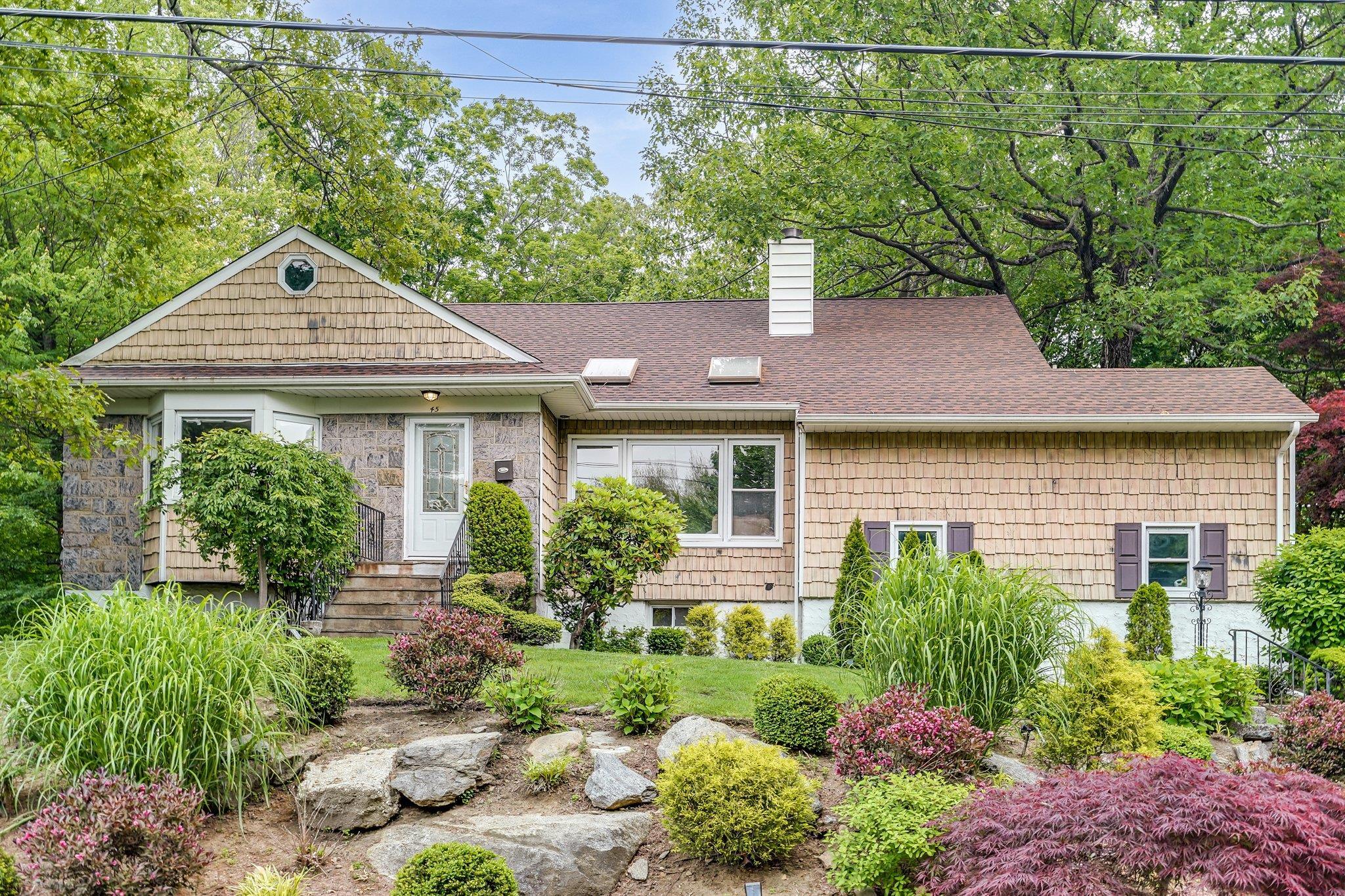 Single Family Rugby  Westchester County, NY 10804, MLS-869694-44