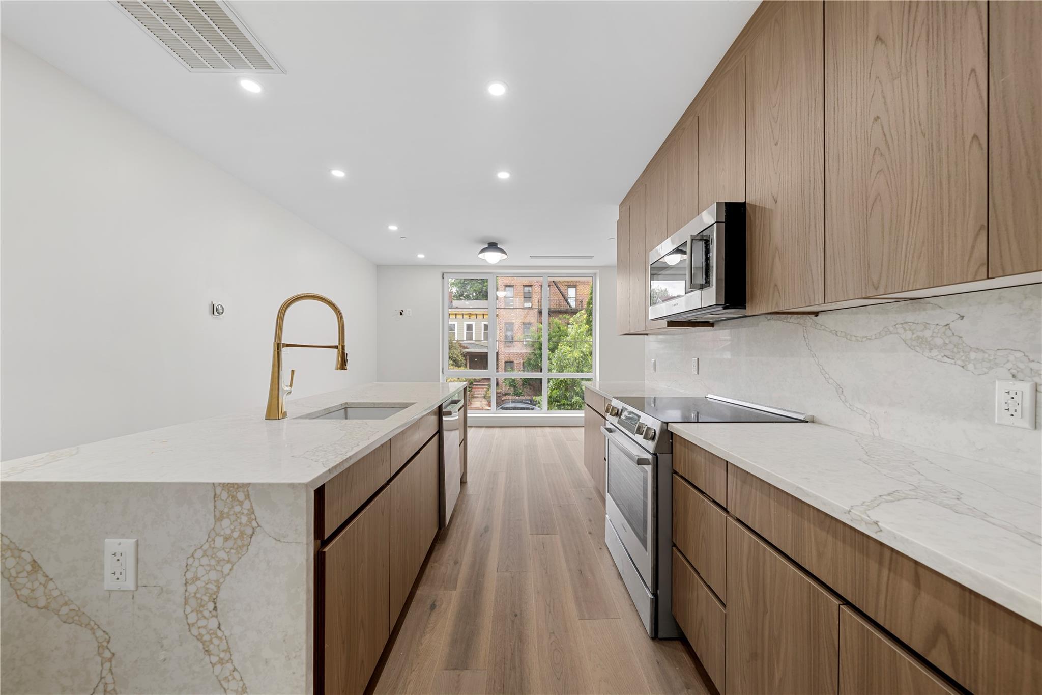 Single Family Fenimore  Brooklyn, NY 11225, MLS-869714-14