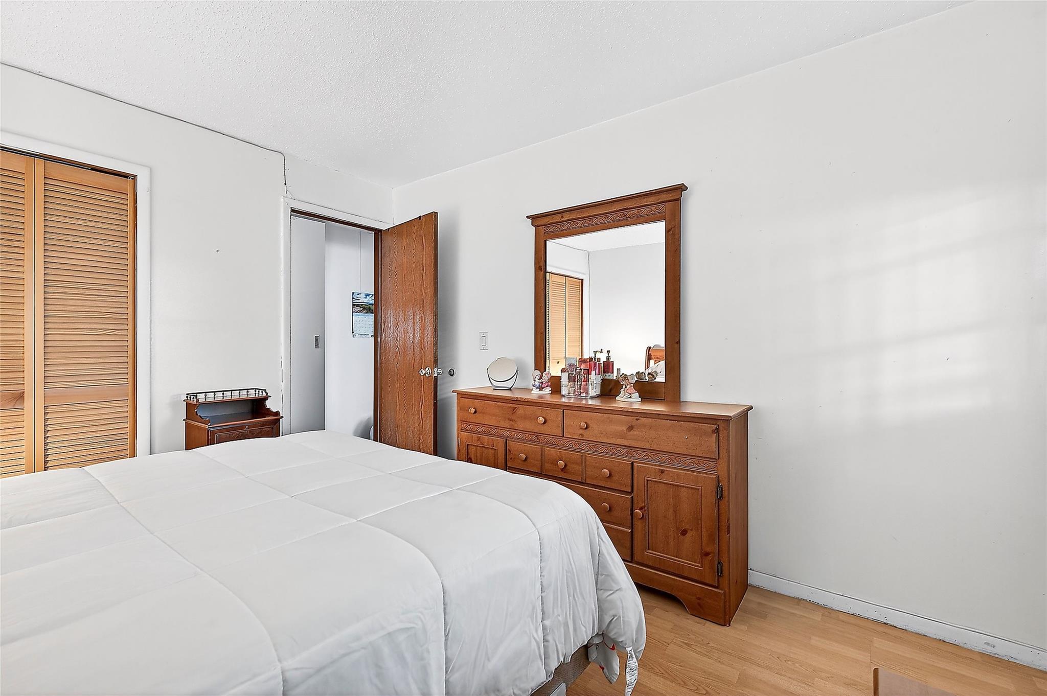 Single Family Caesar  Bronx, NY 10473, MLS-869715-11