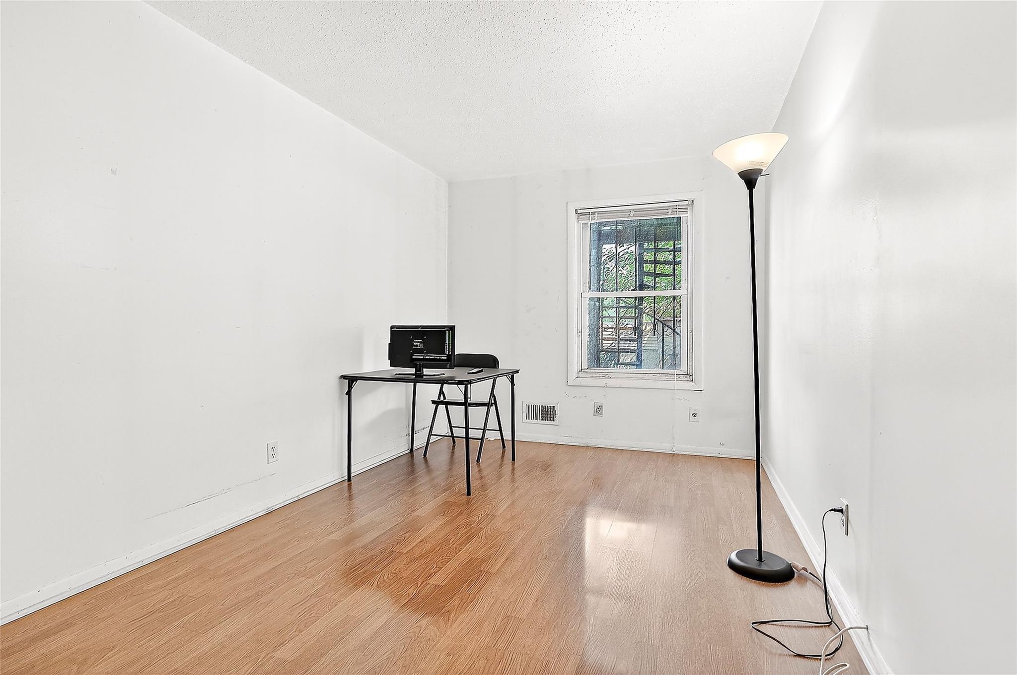 Single Family Caesar  Bronx, NY 10473, MLS-869715-12