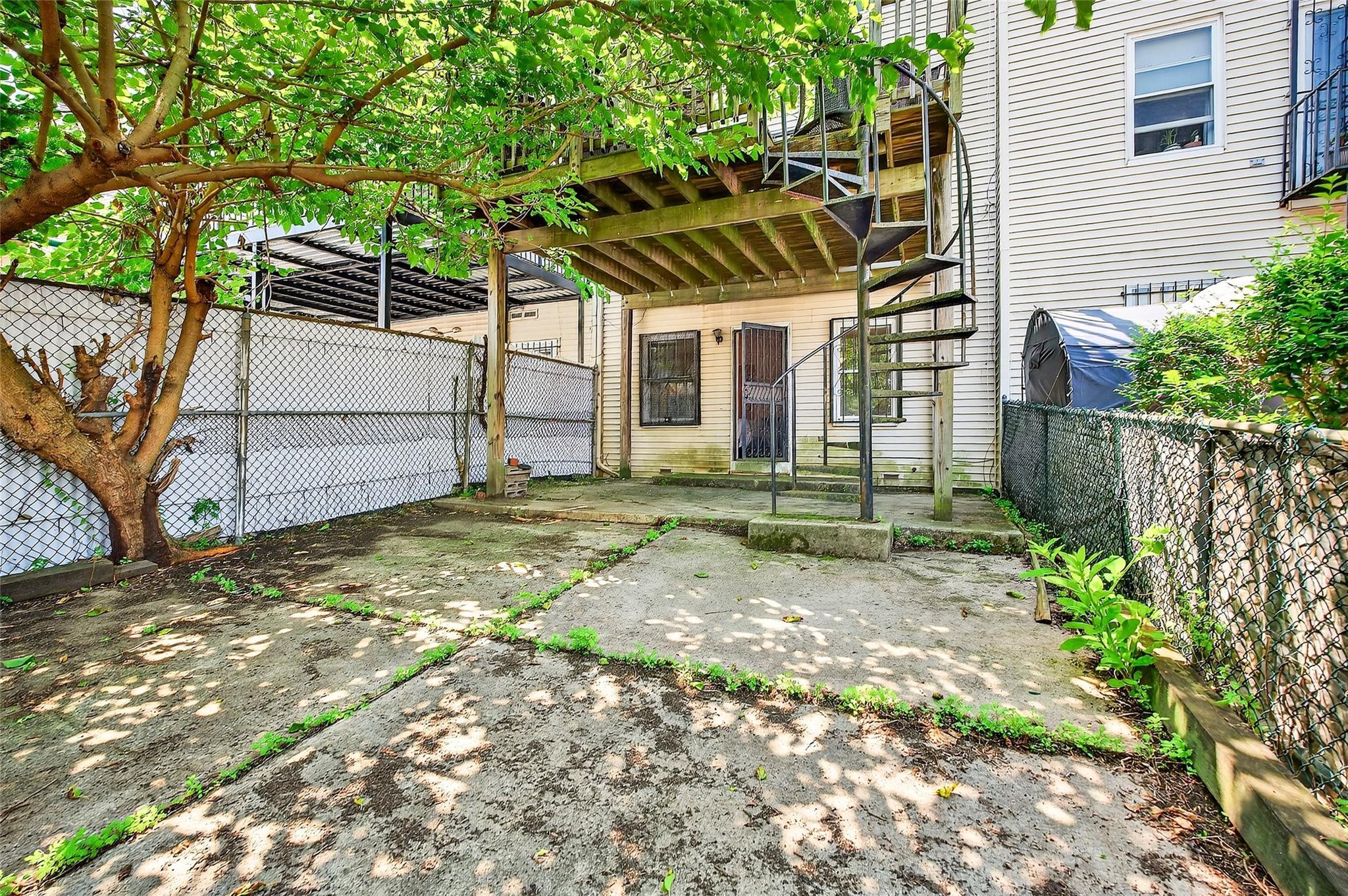 Single Family Caesar  Bronx, NY 10473, MLS-869715-18