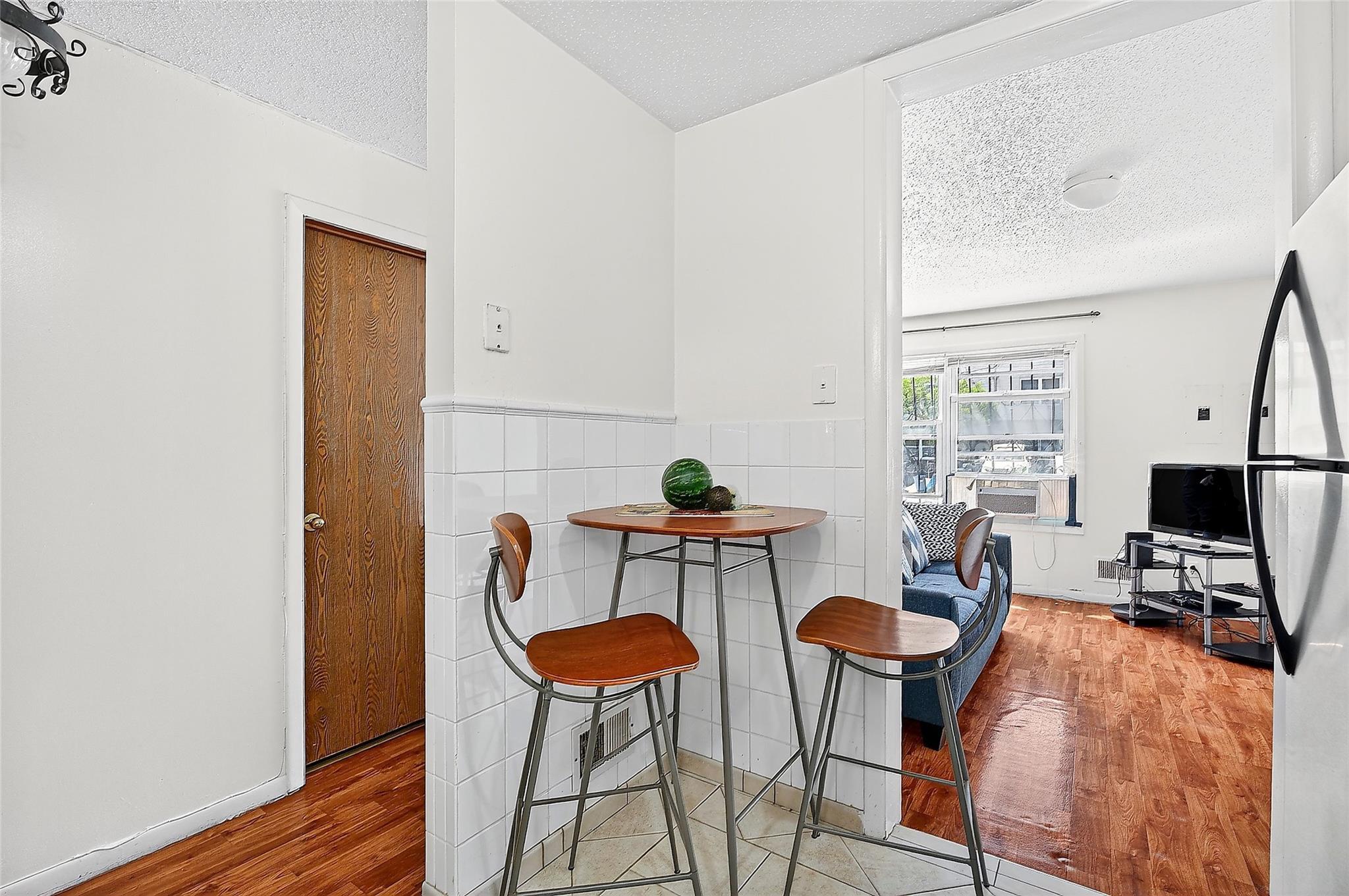 Single Family Caesar  Bronx, NY 10473, MLS-869715-6