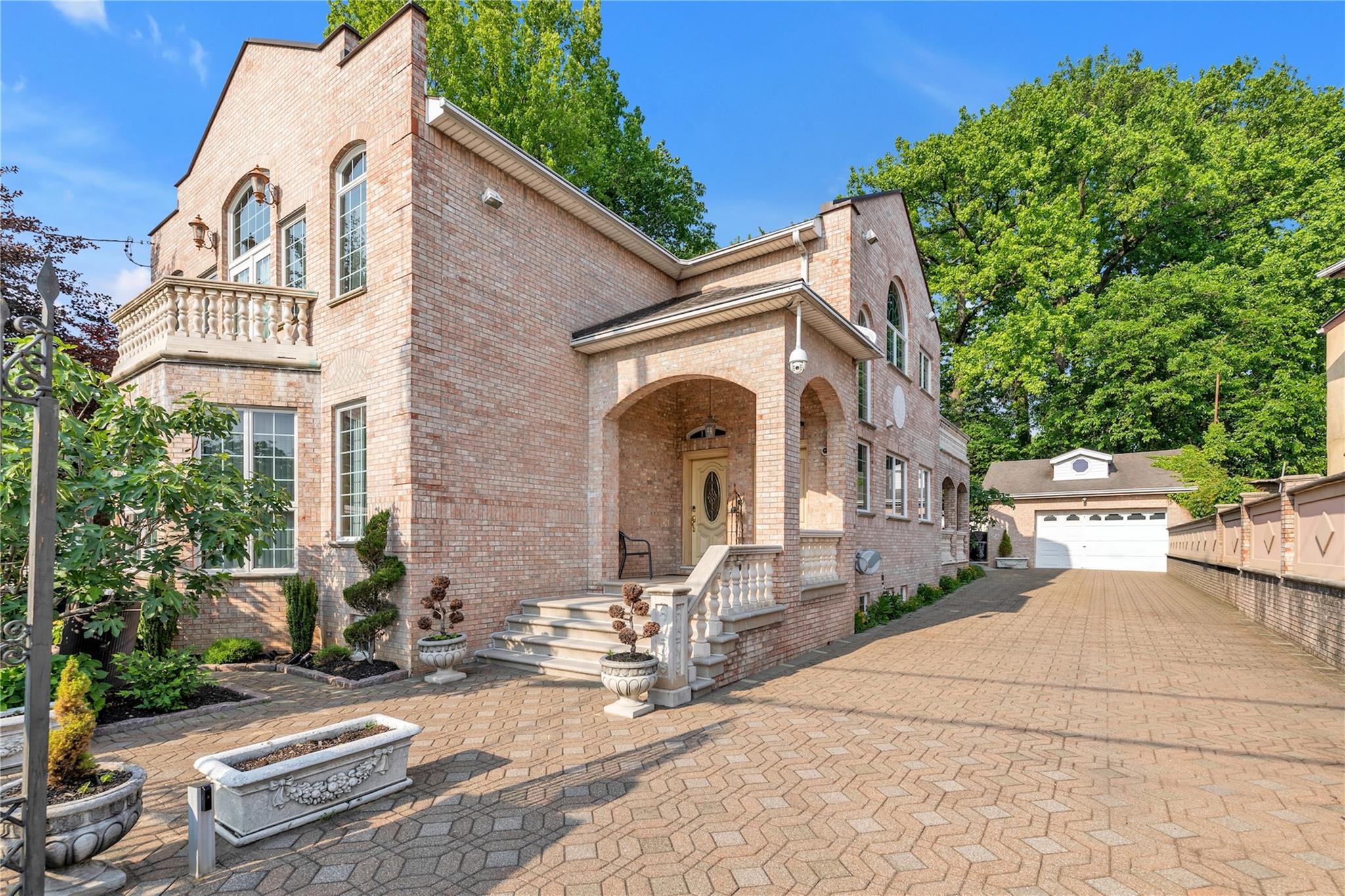 Single Family Kearney  Bronx, NY 10465, MLS-869733-25
