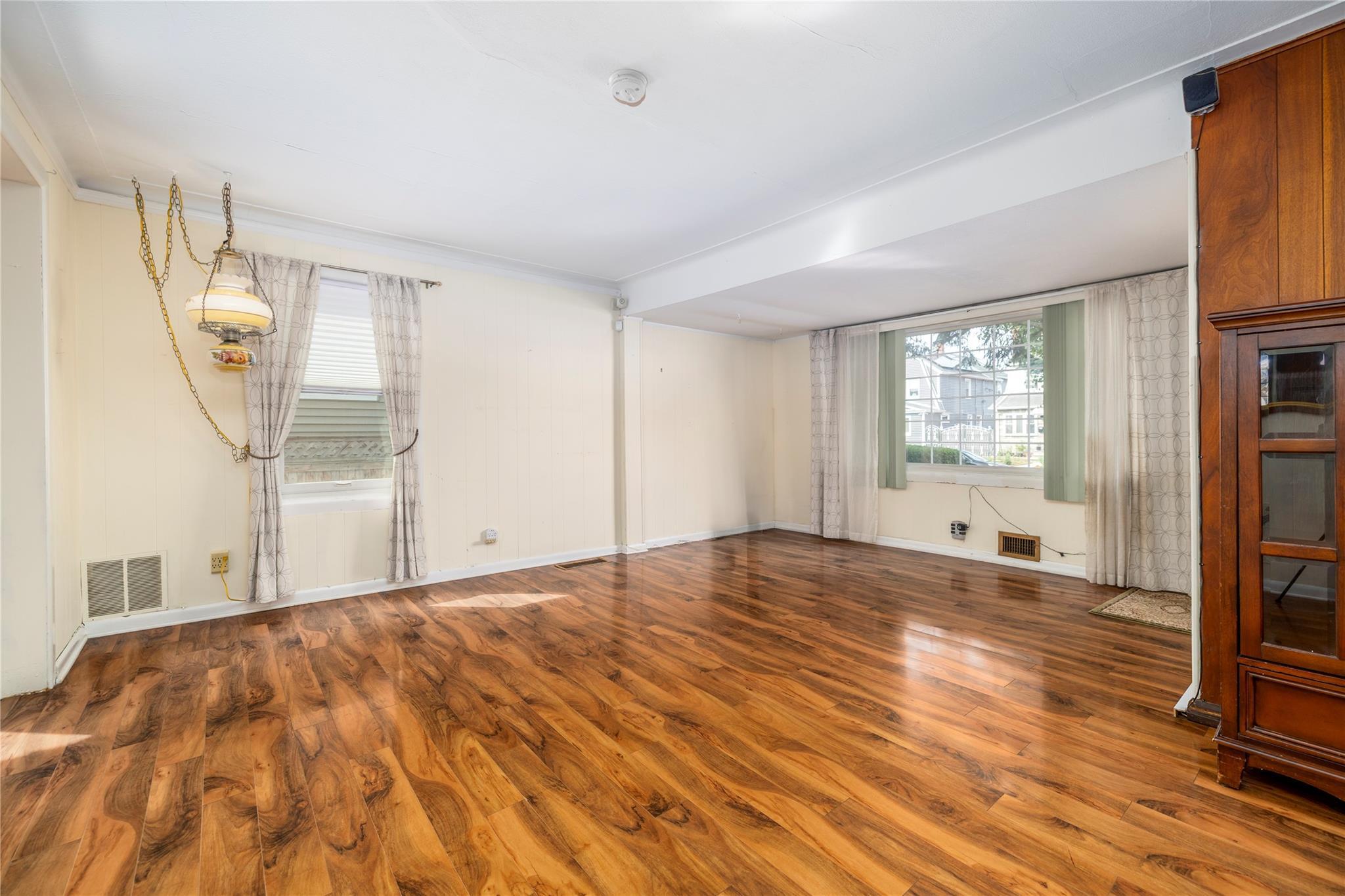 Single Family 215th  Queens, NY 11428, MLS-869762-11